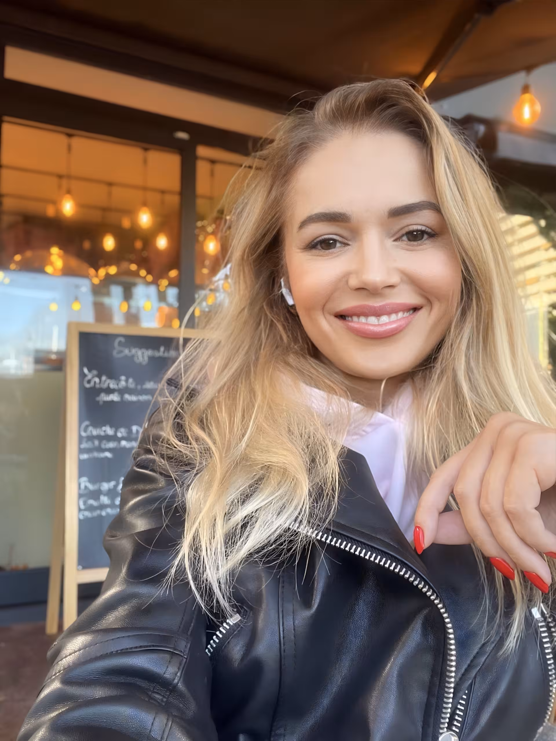 Angelica jolies femmes ukrainiennes