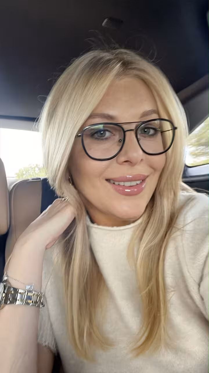 Olena femme ukrainienne 50 ans