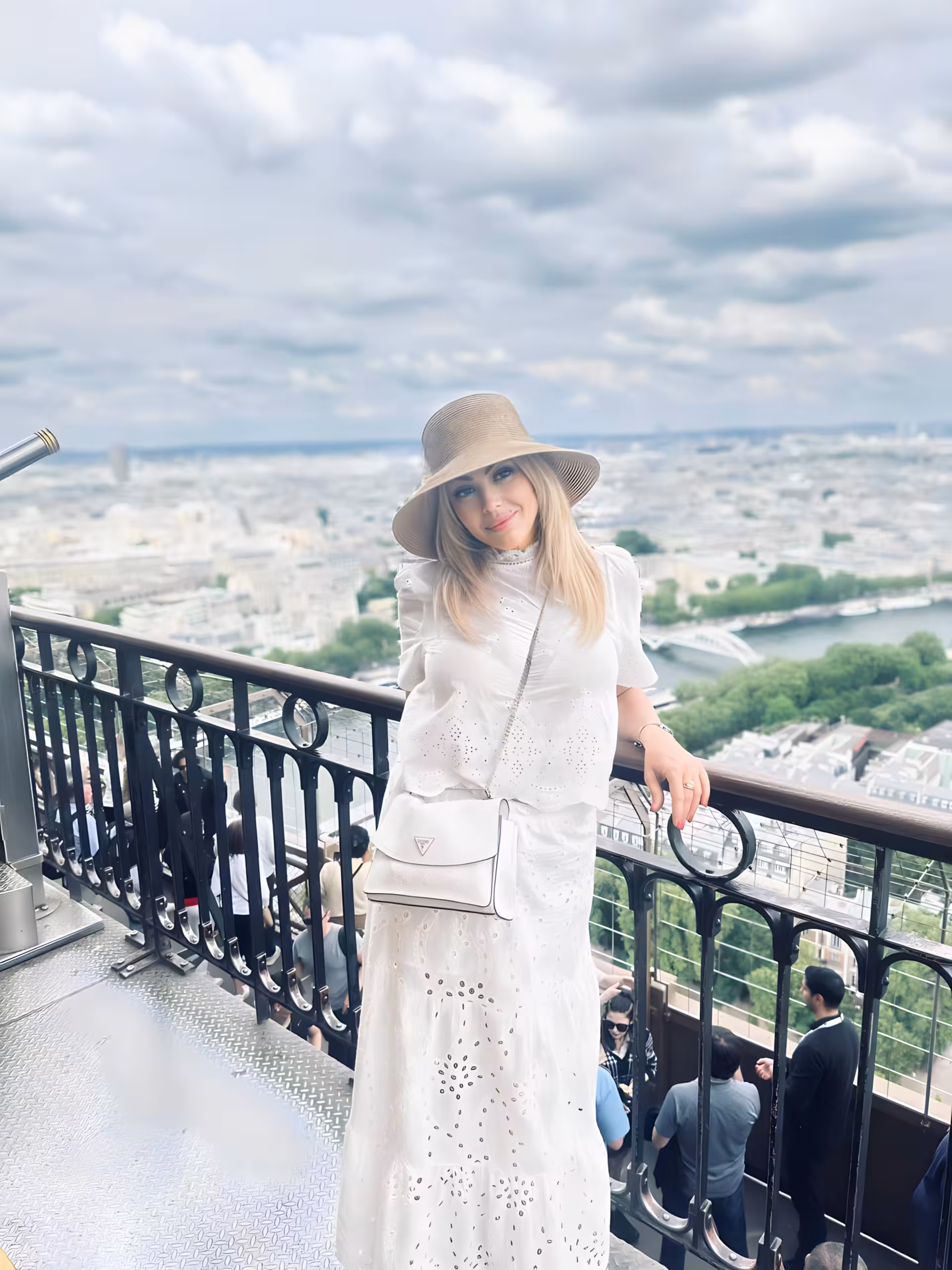 Halyna femme ukrainienne 50 ans