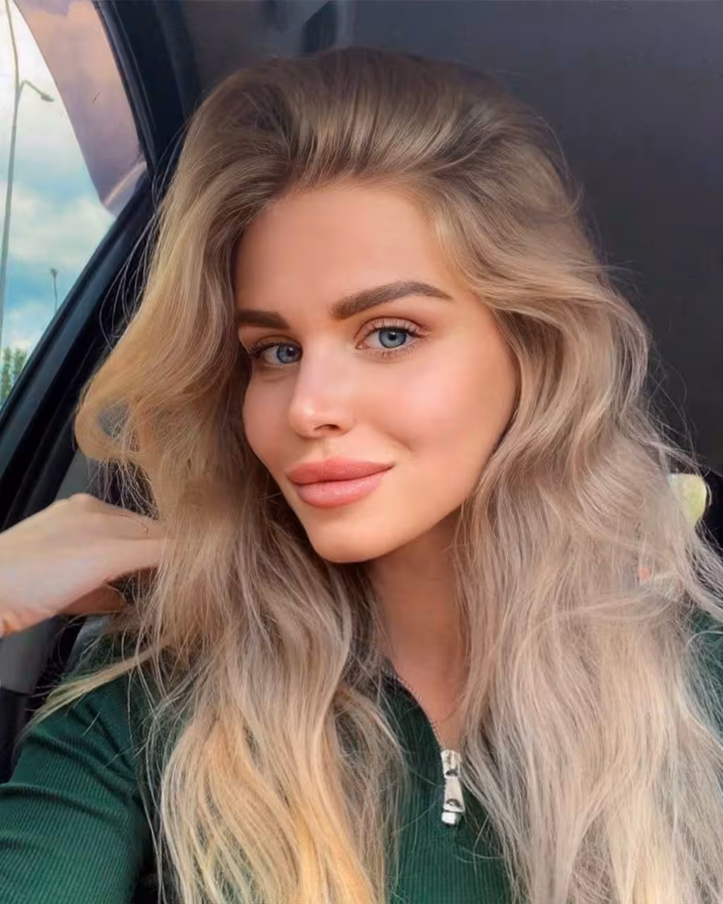 Elya ukrainienne femme