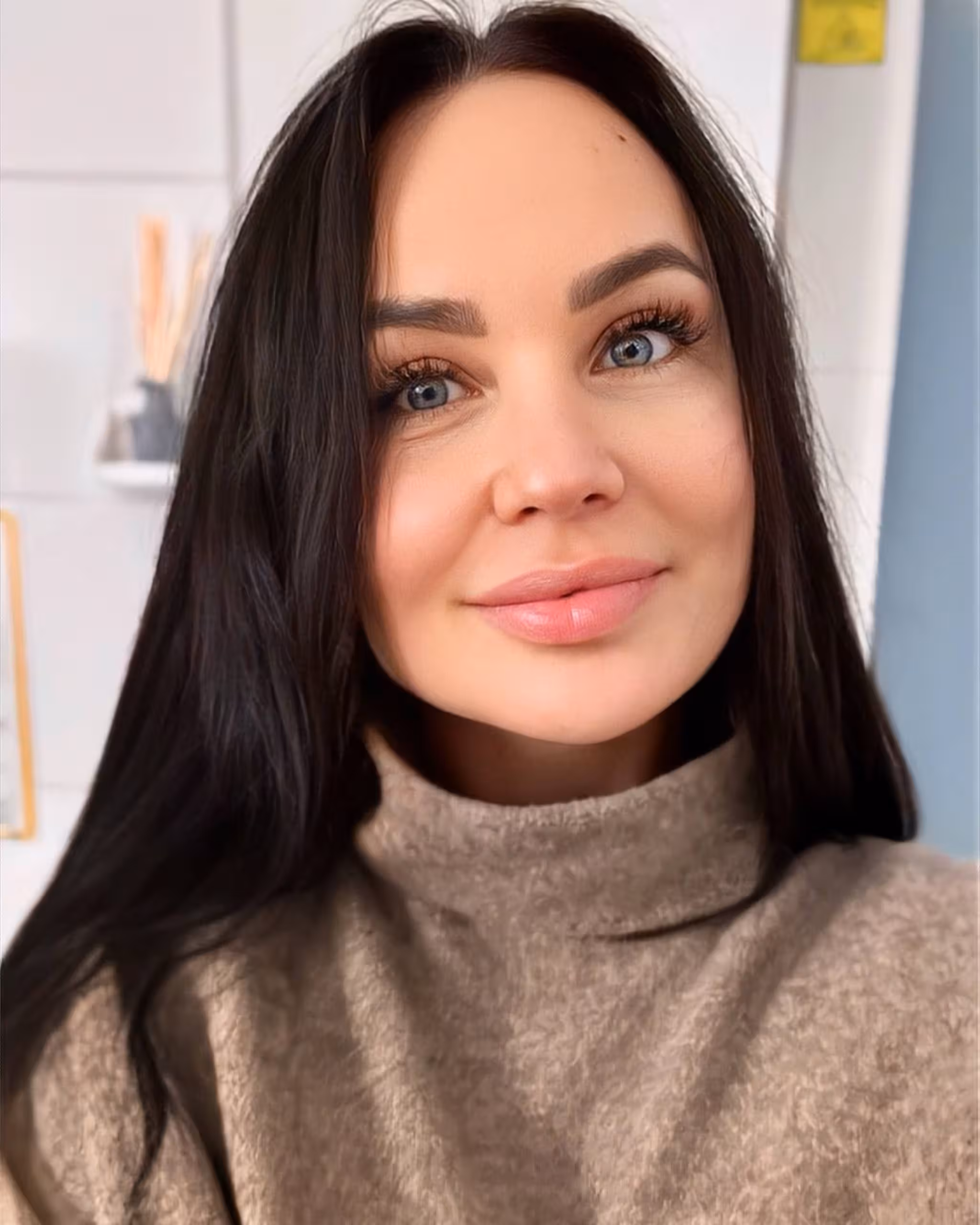 Olena femme ukrainienne en suisse