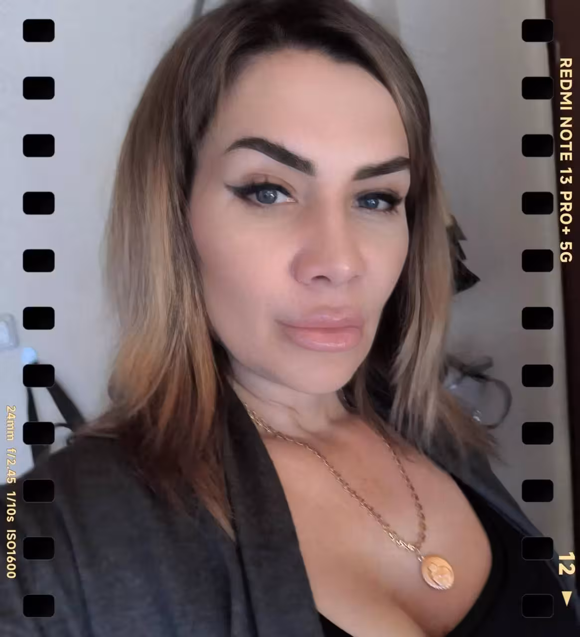 Angela femme ukrainienne traditionnelle