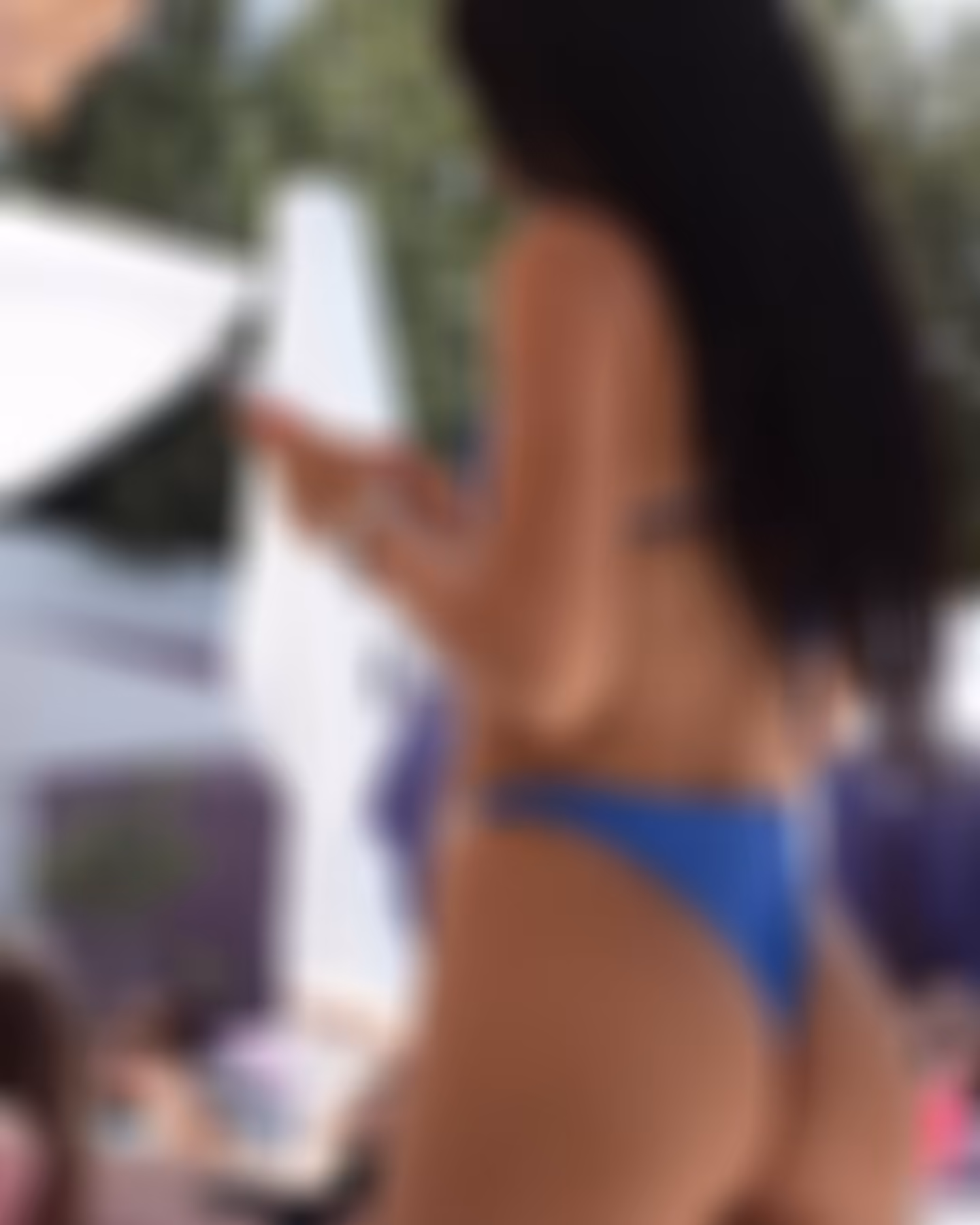 Karina femme ukrainienne traditionnelle