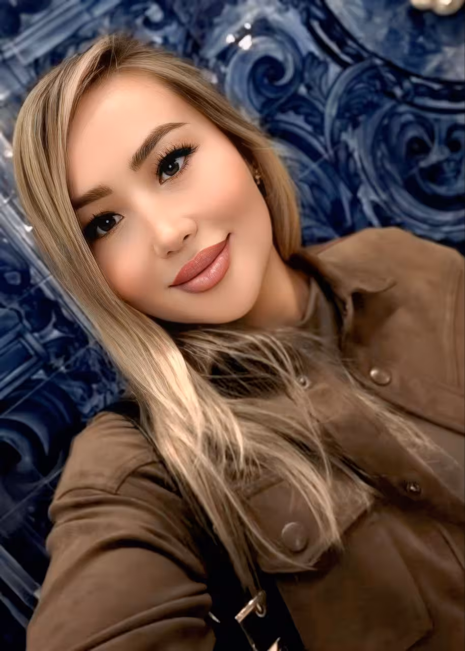 indira femmes ukrainiennes photos