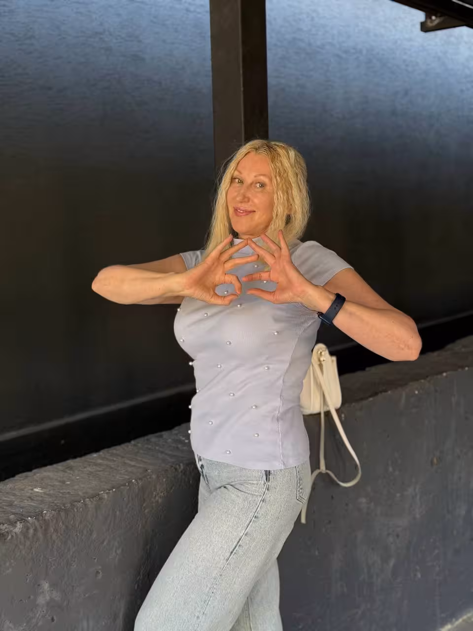 Angelica femme ukrainienne suisse