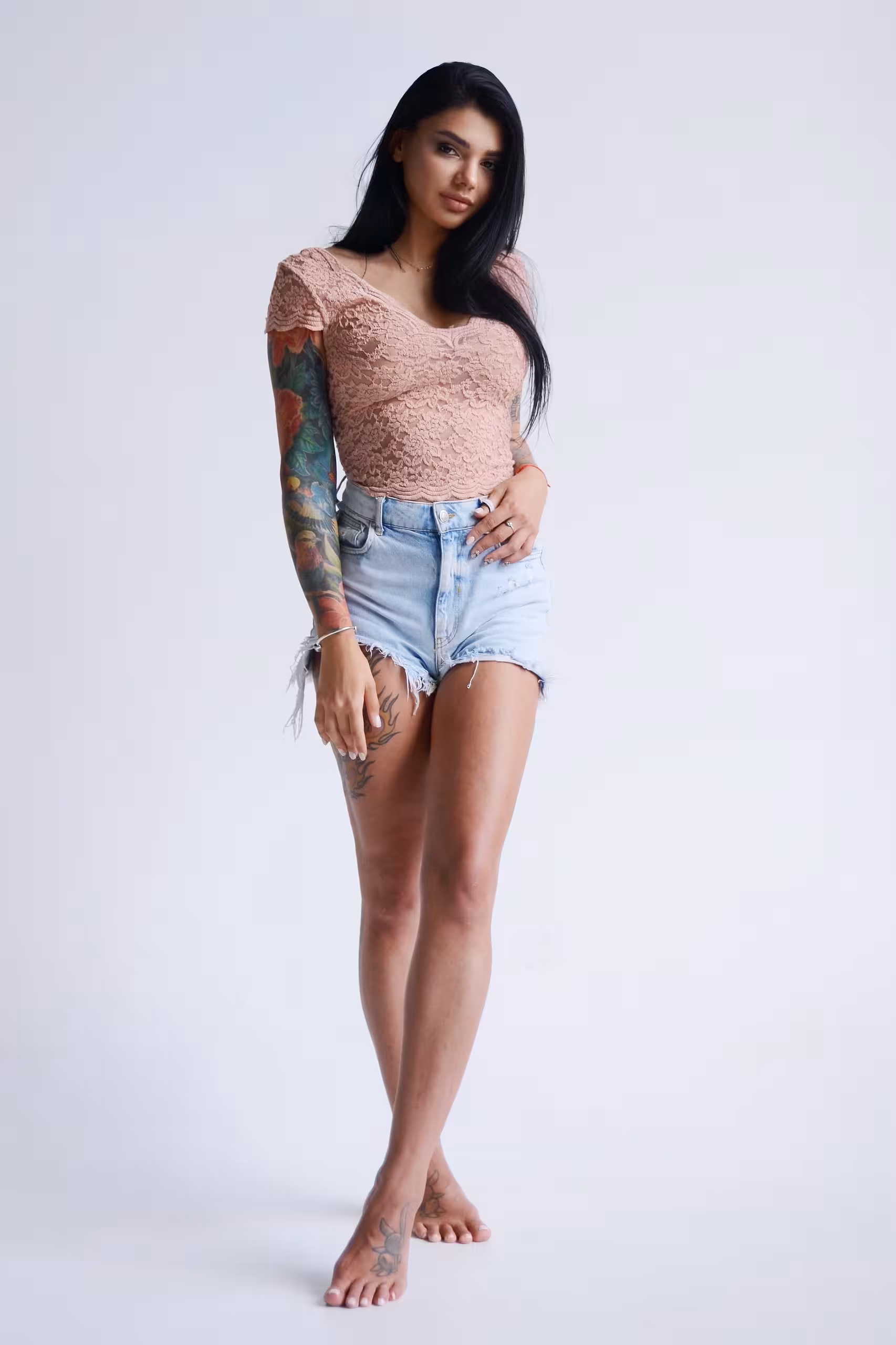 Elina femme ukrainienne brune