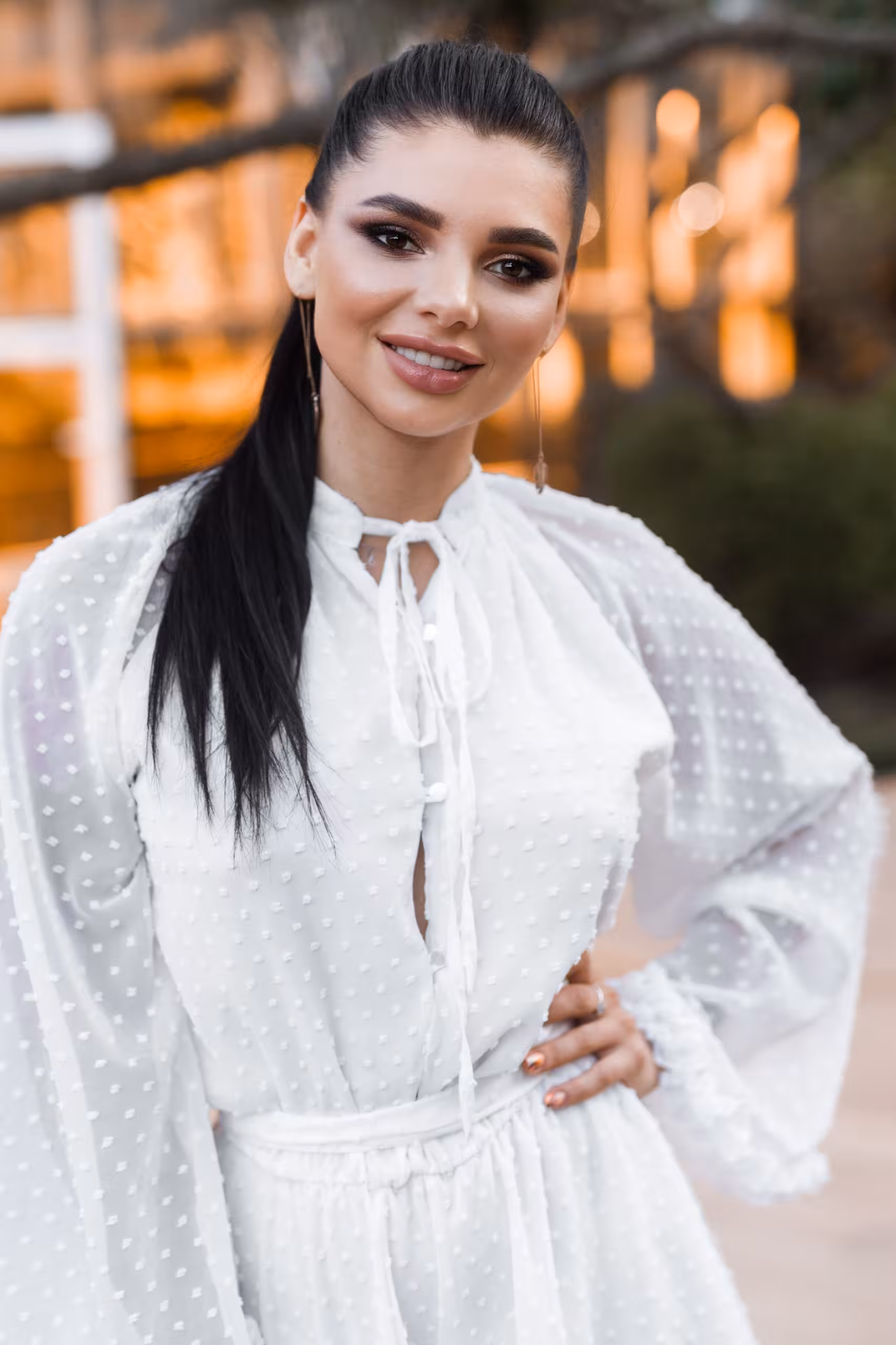 Elina femme ukrainienne brune