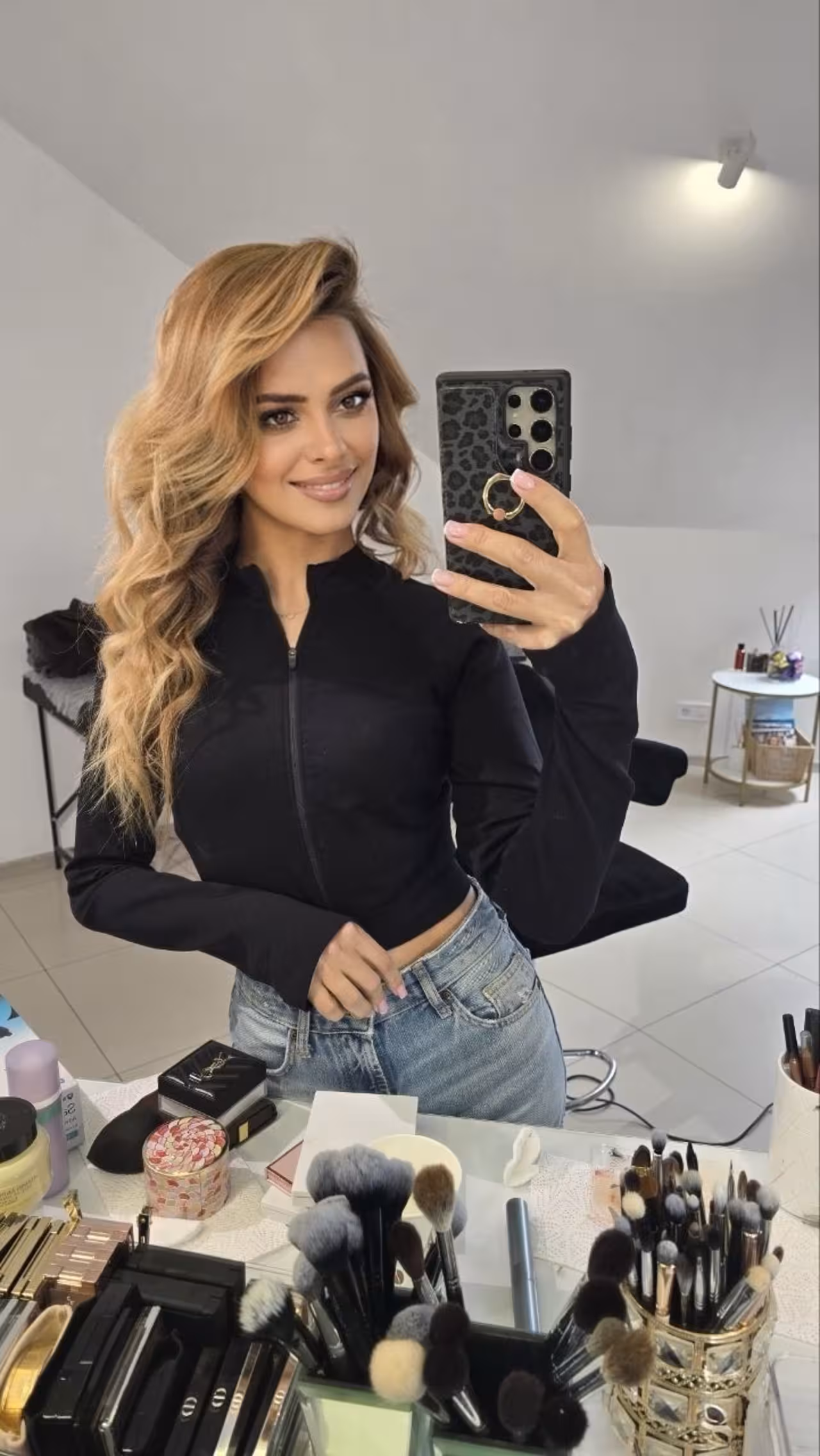 Olha 42 Liepaja Latvia Je cherche un homme pour me sentir en sécurité