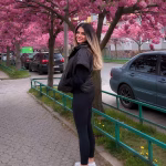 Daryna 22 Kharkiv Ukraine Je cherche un homme qui aime la famille