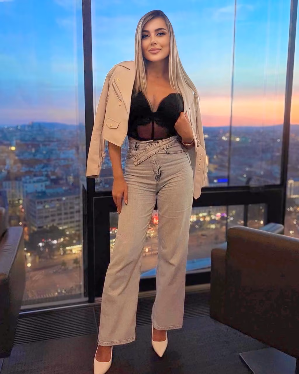 Anhelina 23 Chernivtsi Ukraine Je veux un homme instruit