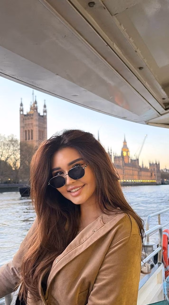 Kamilya 30 London United Kingdom Prête à rencontrer un homme compréhensif