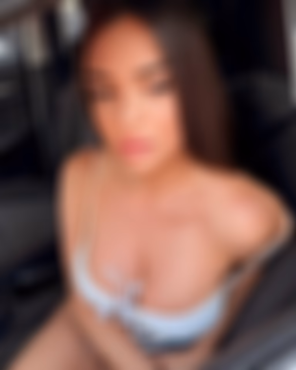 Tara 37 Bucharest Romania Je cherche un homme avec de belles valeurs