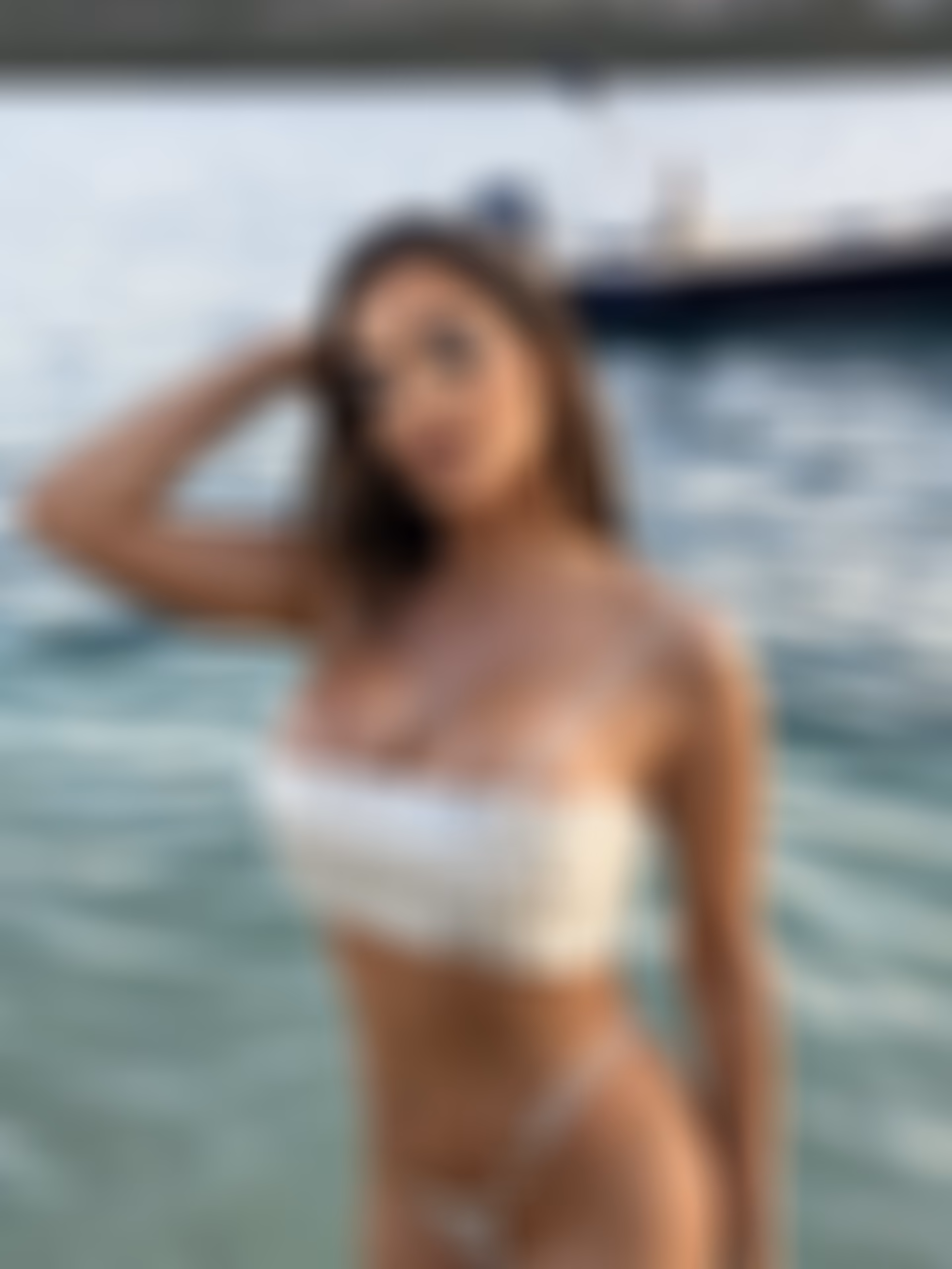 Tara 37 Bucharest Romania Je cherche un homme avec de belles valeurs