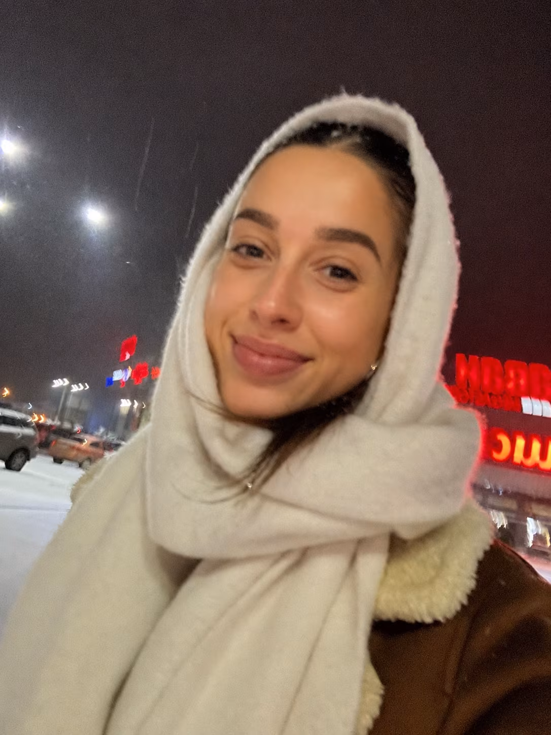 Alla 26 Kyiv   Ukraine Je cherche un homme avec des principes solides