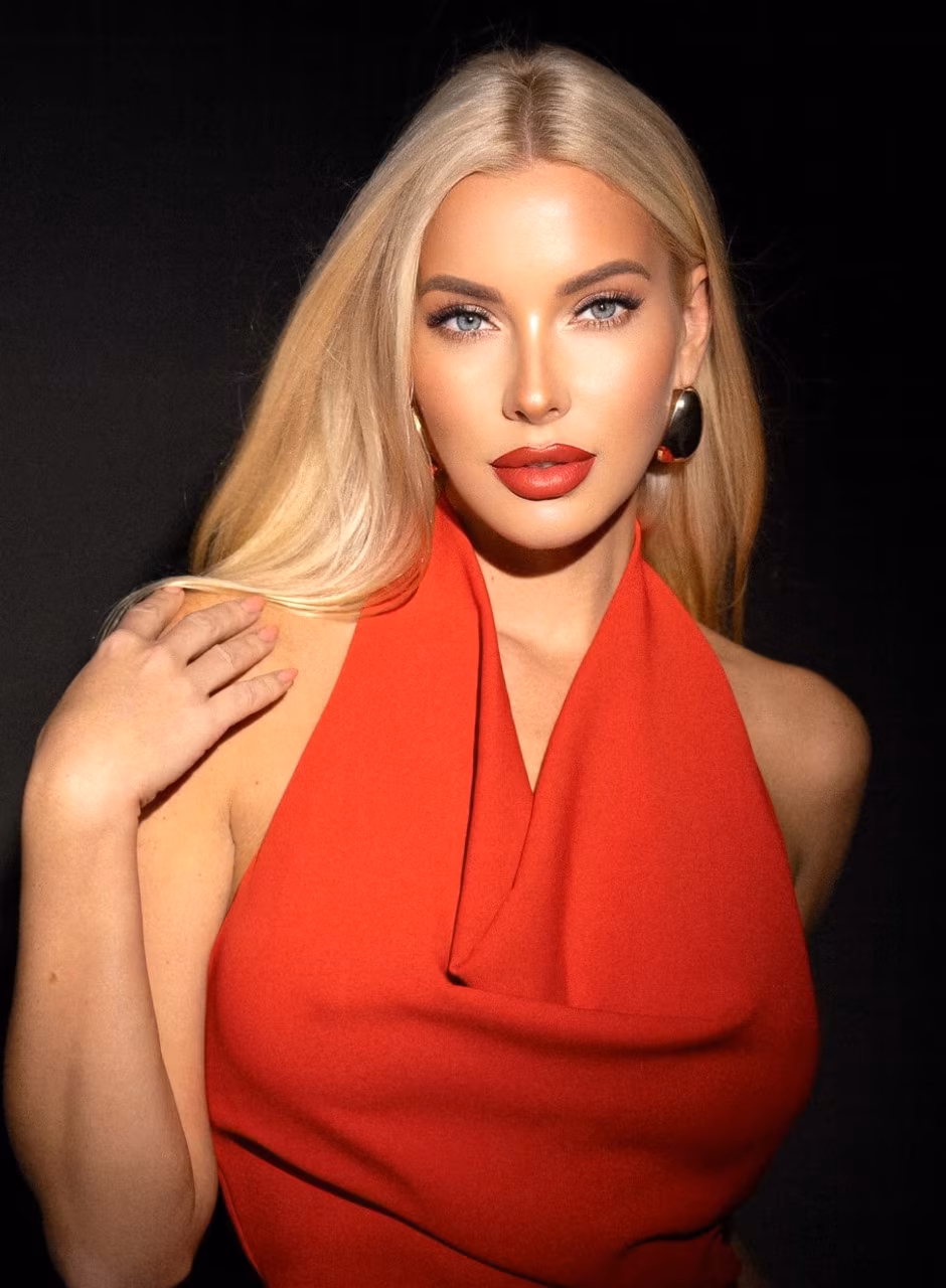 Anna 37 Kyiv Ukraine Je cherche un homme pour construire un avenir