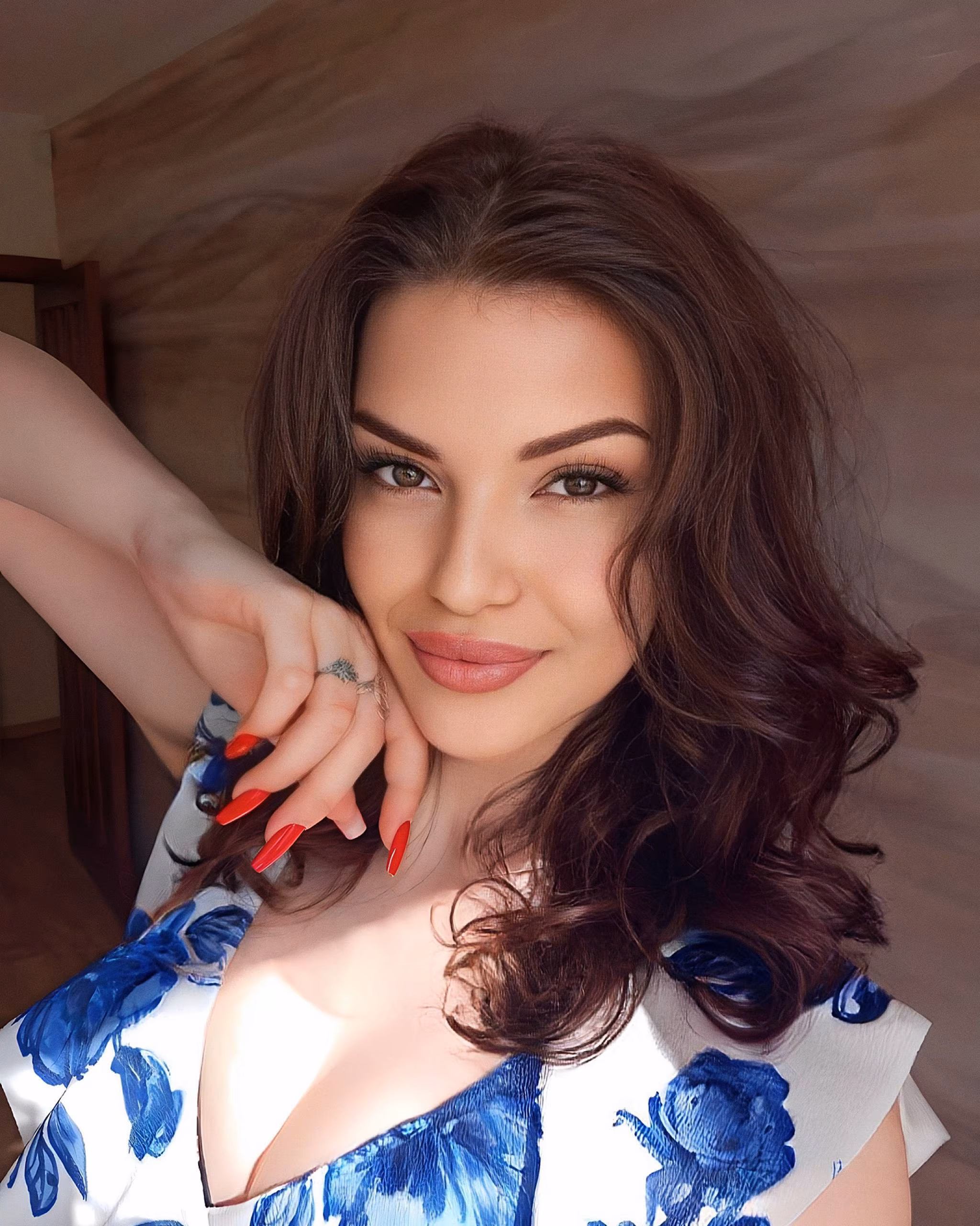 Alina 19 Sumy Ukraine Je cherche un homme pour l'amour et la confiance