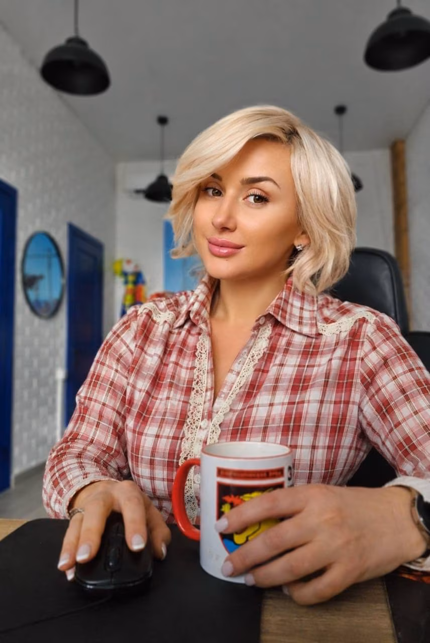 Lidiia 46 Miami USA Je cherche un homme pour la tendresse