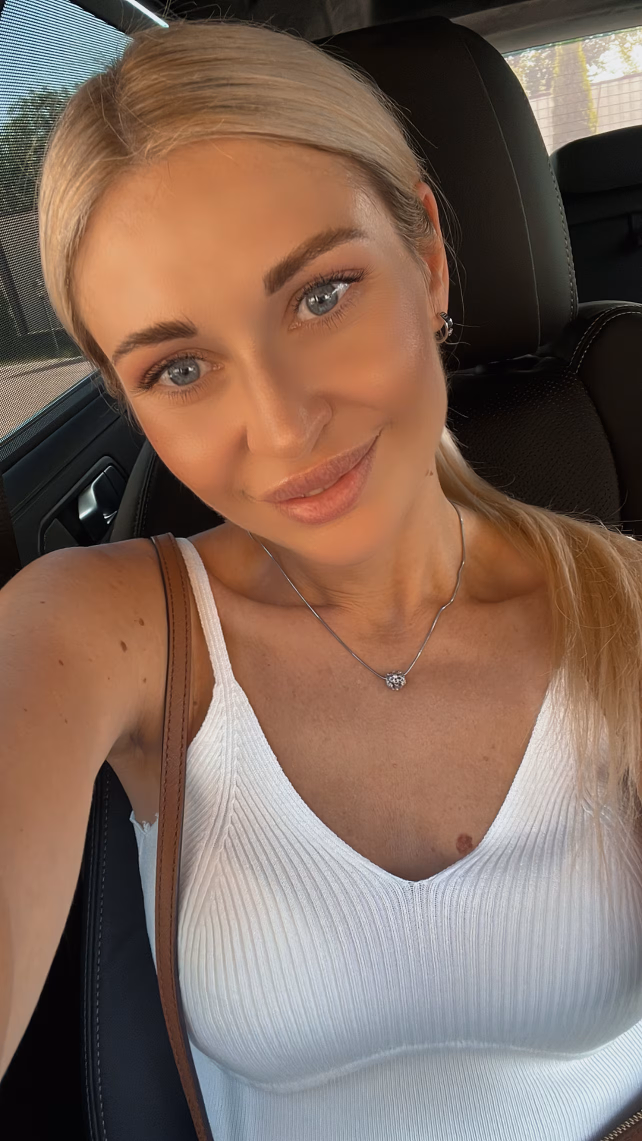 Tanya 38 Kyiv Ukraine Je cherche un homme pour le rire et la joie