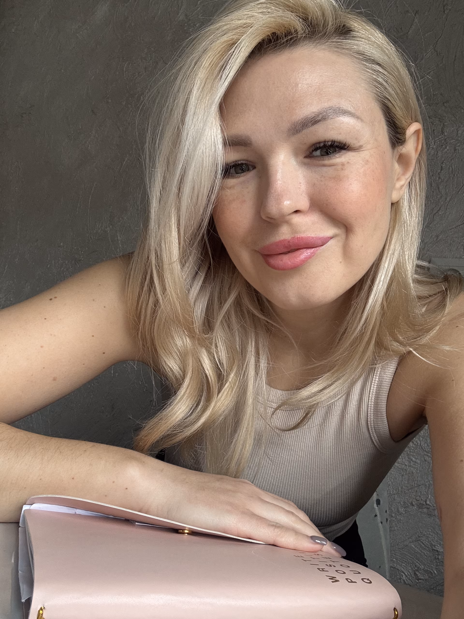 Alena 39 Kryvyi Rig Ukraine Je cherche un homme pour un avenir radieux