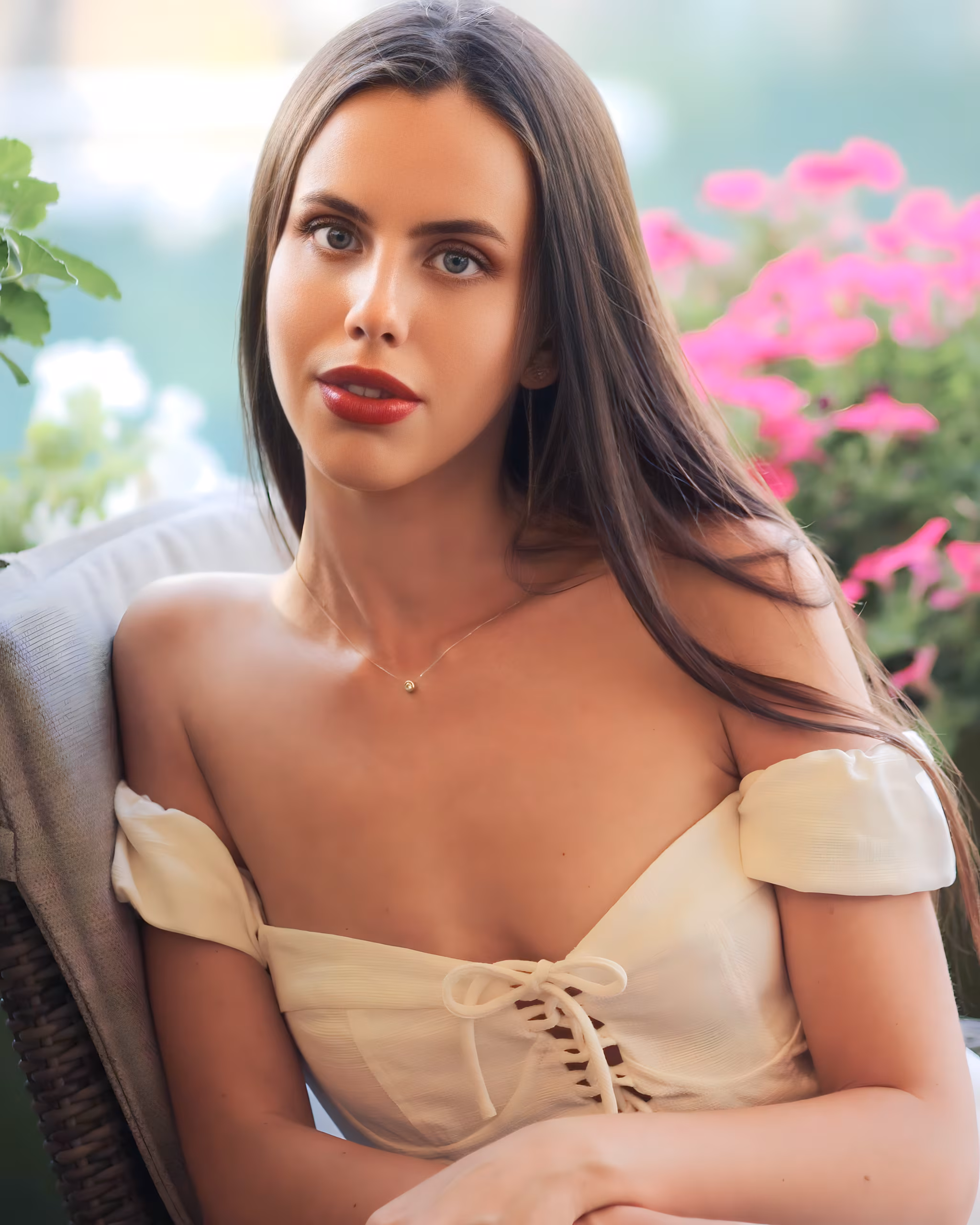 Lilia 30 Bucharest Romania Je cherche un homme pour une belle vie