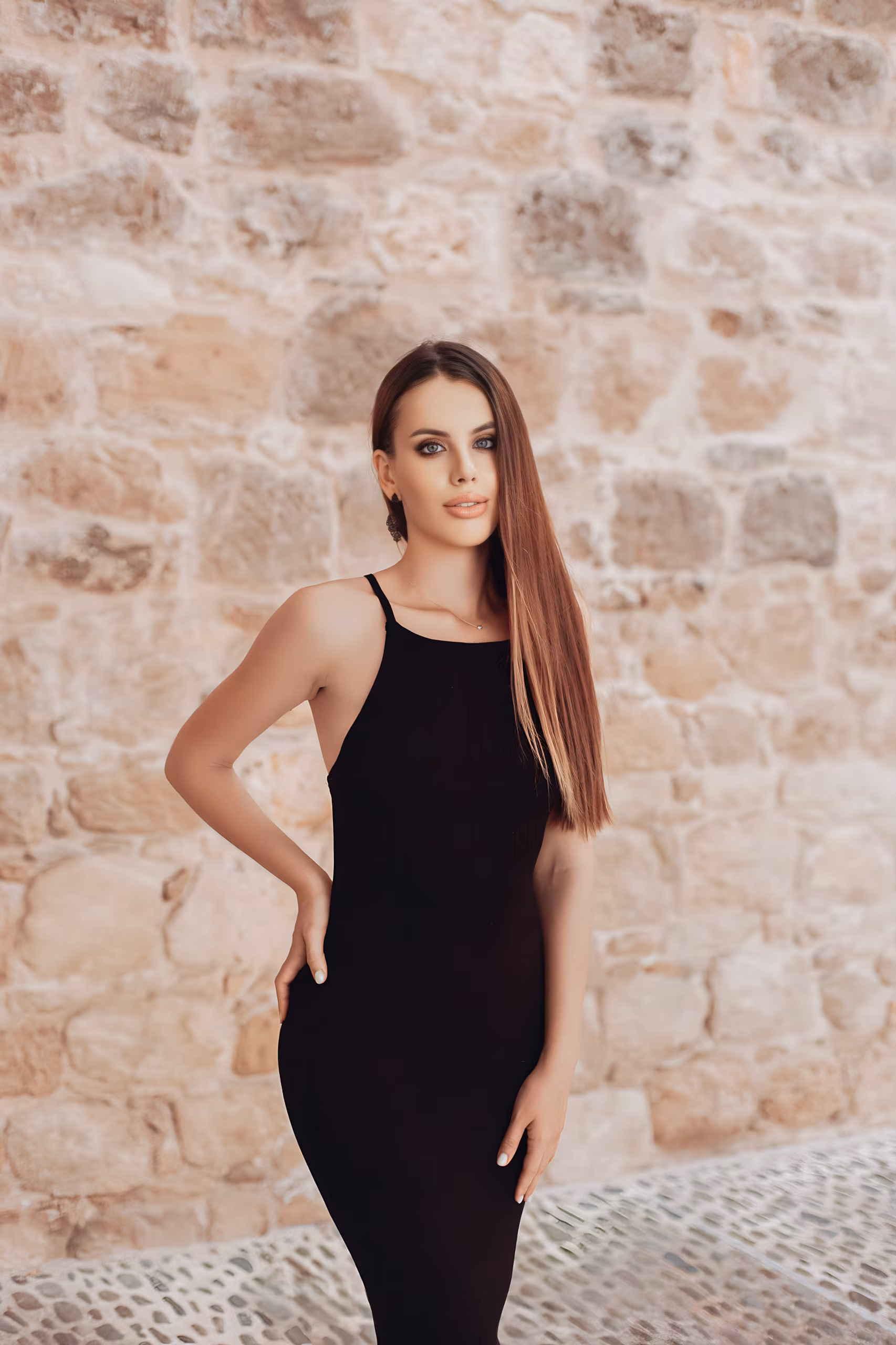 Lilia 30 Bucharest Romania Je cherche un homme pour une belle vie