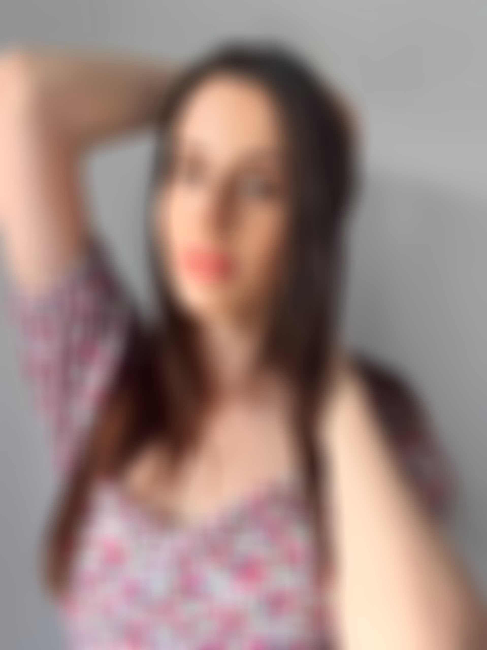 Lilia 30 Bucharest Romania Je cherche un homme pour une belle vie