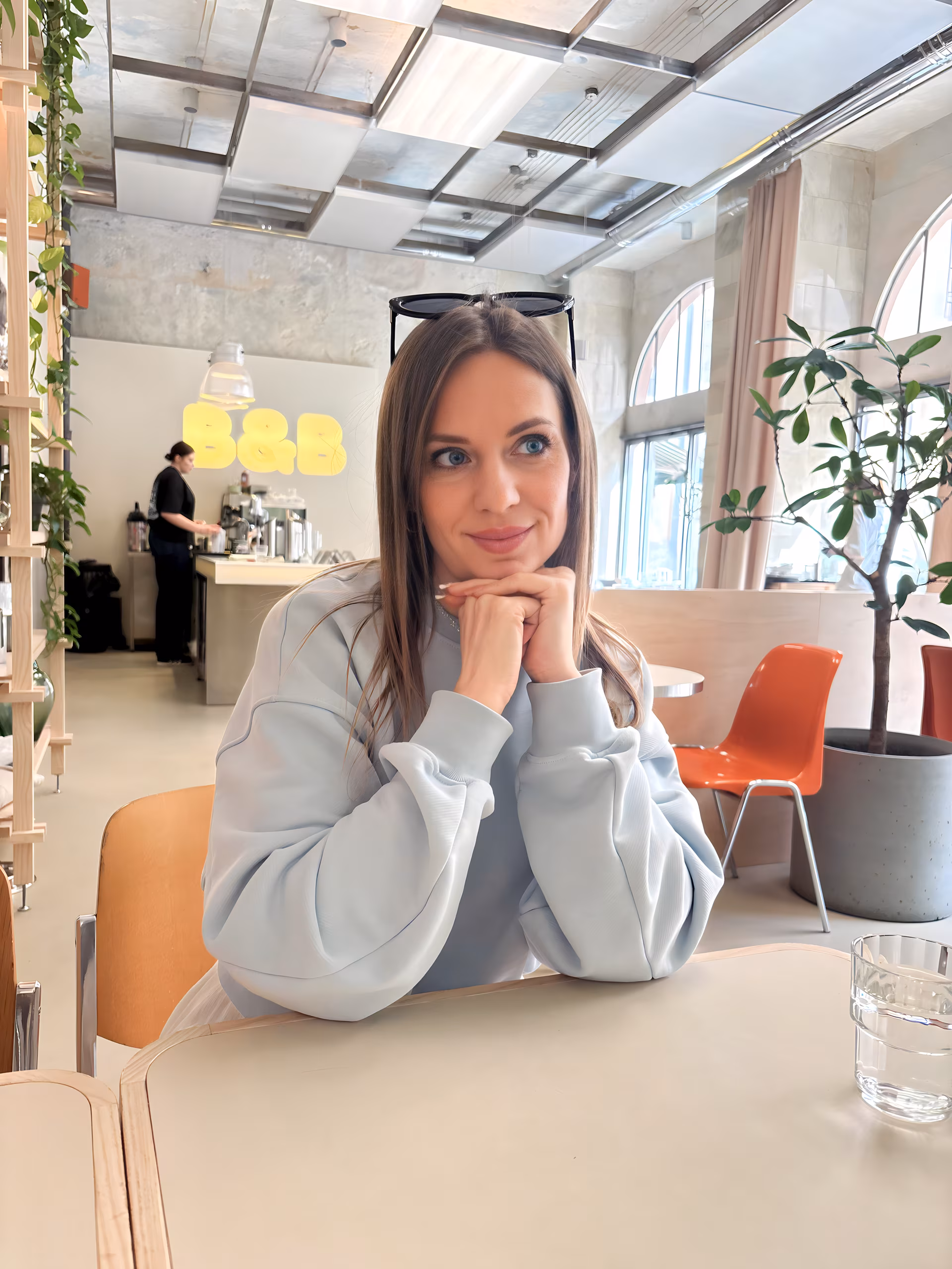 Yulia 40 Lutsk  Ukraine Je cherche un homme pour une connexion émotionnelle