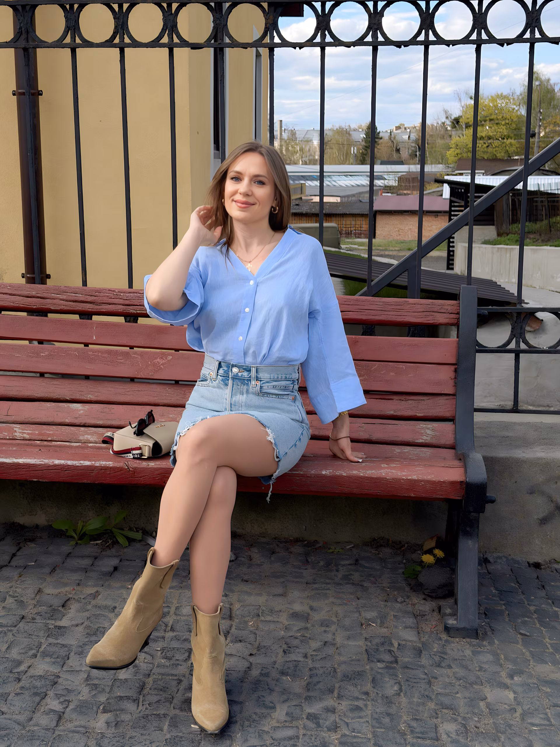 Yulia 40 Lutsk  Ukraine Je cherche un homme pour une connexion émotionnelle