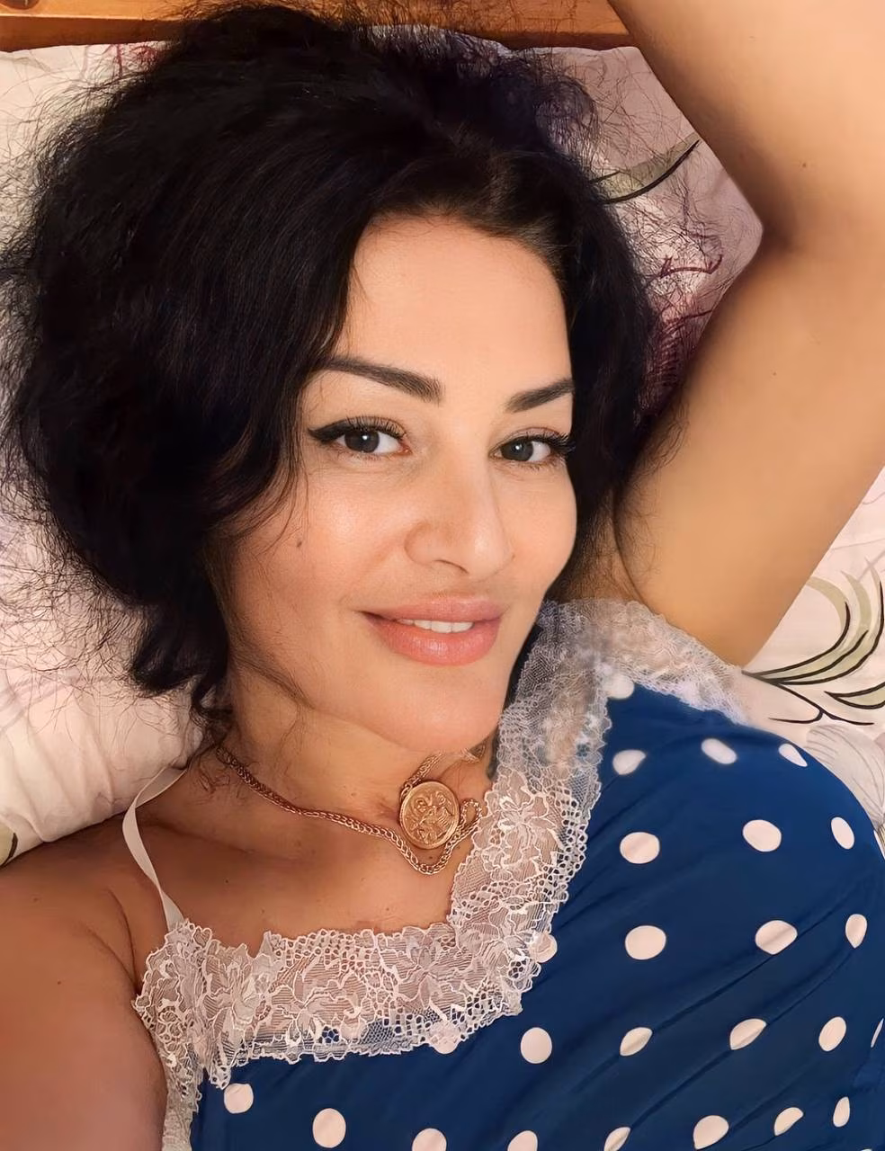 Marta 47 Athens Greece Je cherche un homme pour une connexion émotionnelle