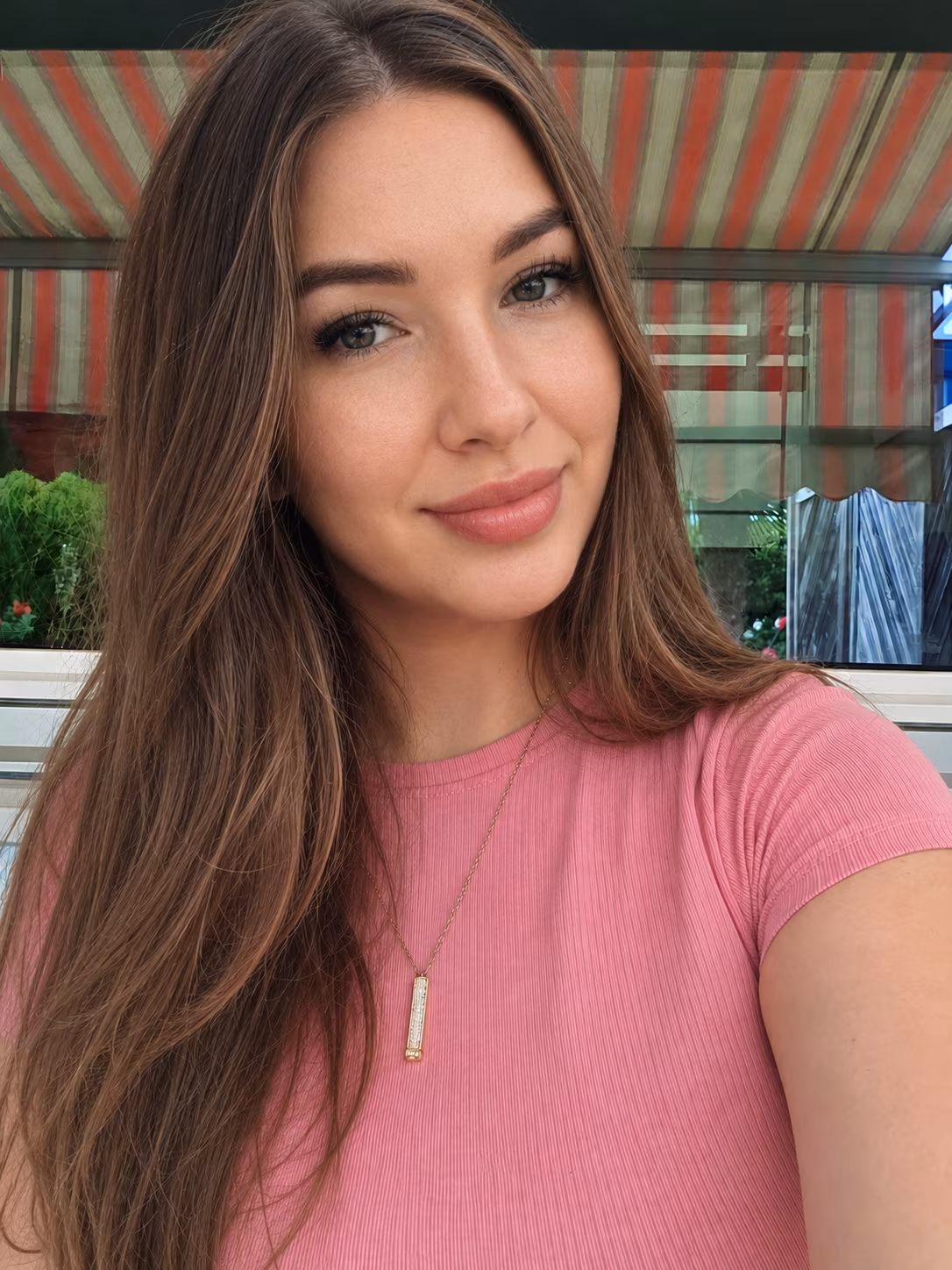 Natalia 36 Bottmingen Switzerland Je cherche un homme qui partage mes valeurs