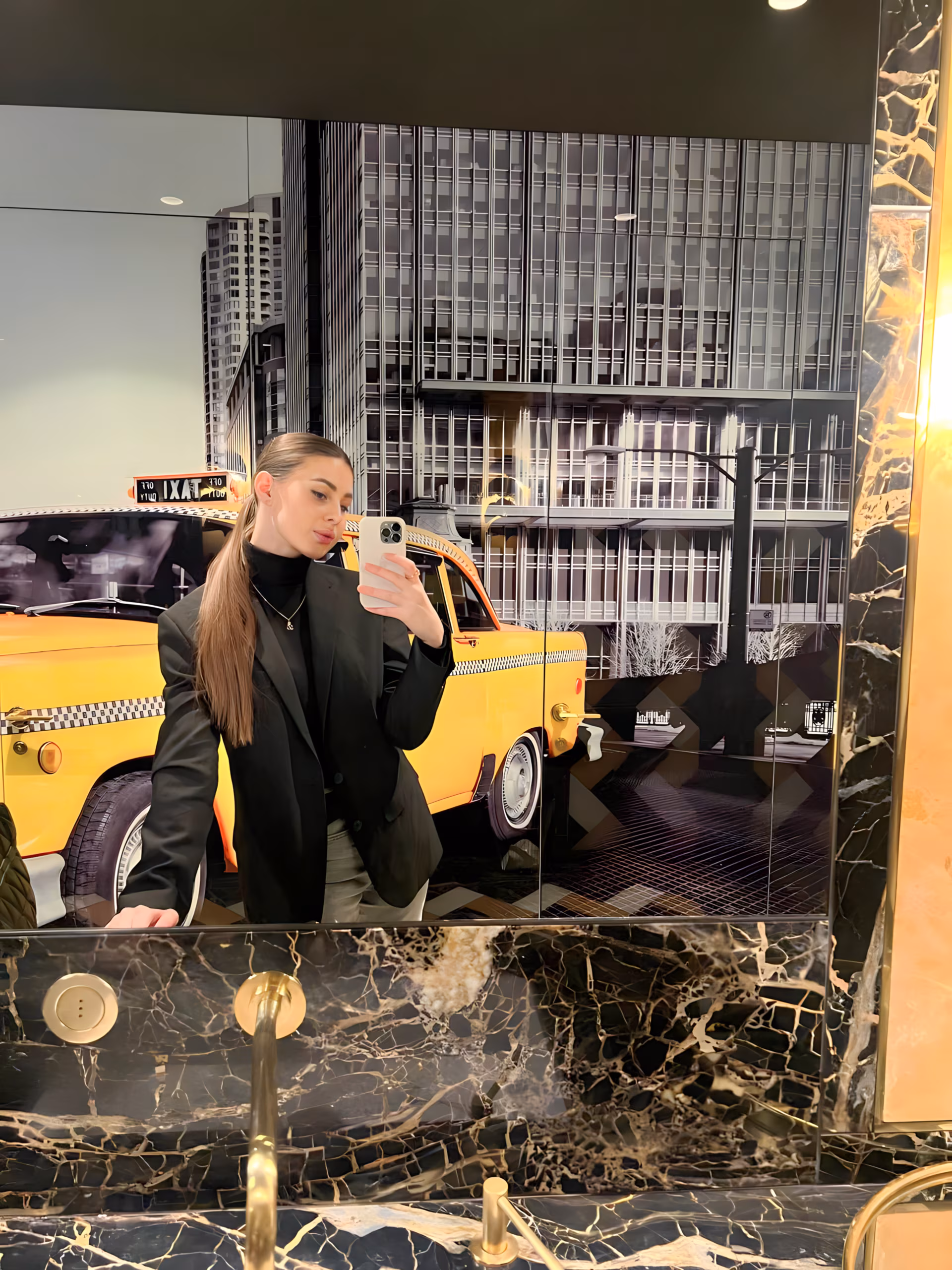Diana 25 Dnipro  Ukraine Je veux un homme sincère et vrai