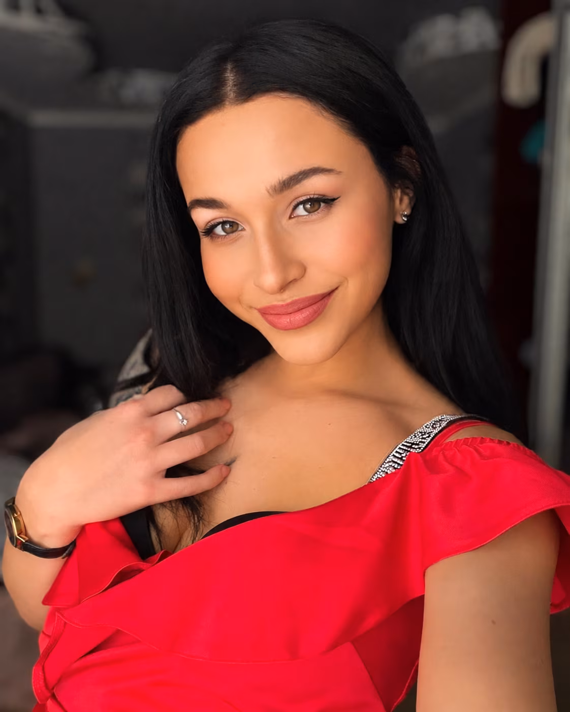 Anastasiia 28 Kyiv   Ukraine Je veux un homme sur qui compter