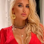Anastasia 35 Bucharest Romania Je veux un homme sur qui compter