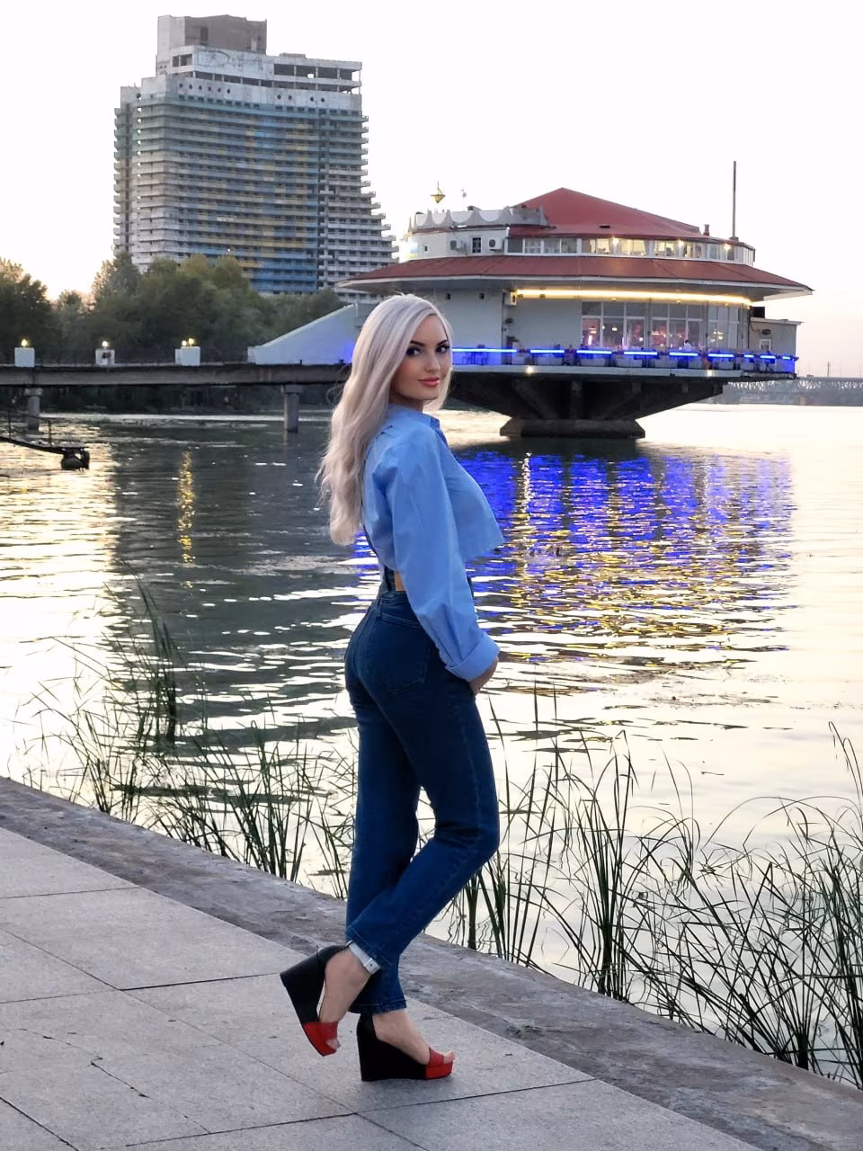 Yulia 40 Dnipropetrovsk Ukraine Prête à rencontrer un homme au grand cœur
