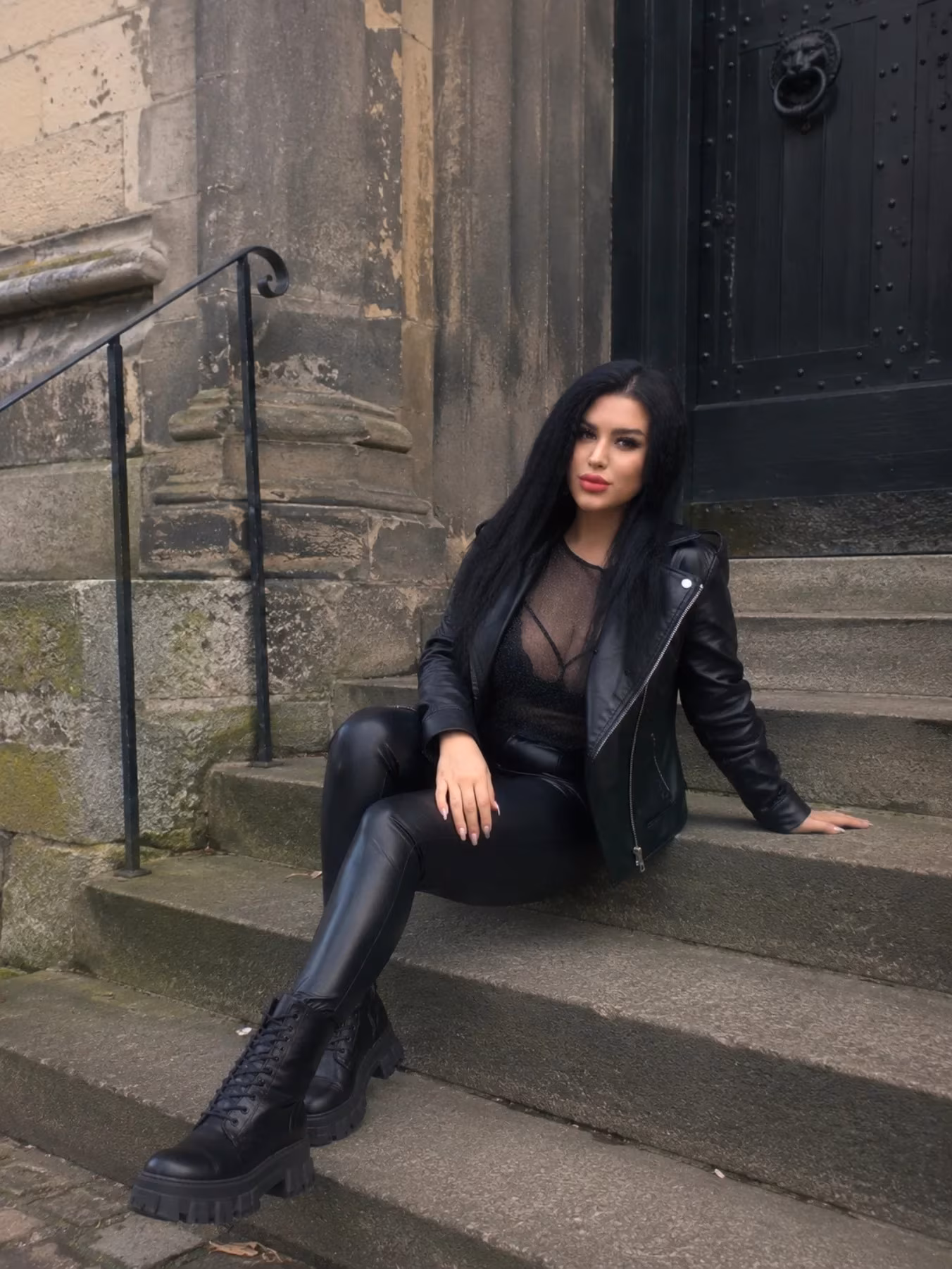 Yana 25 Berlin Germany Je cherche un homme avec de bonnes intentions