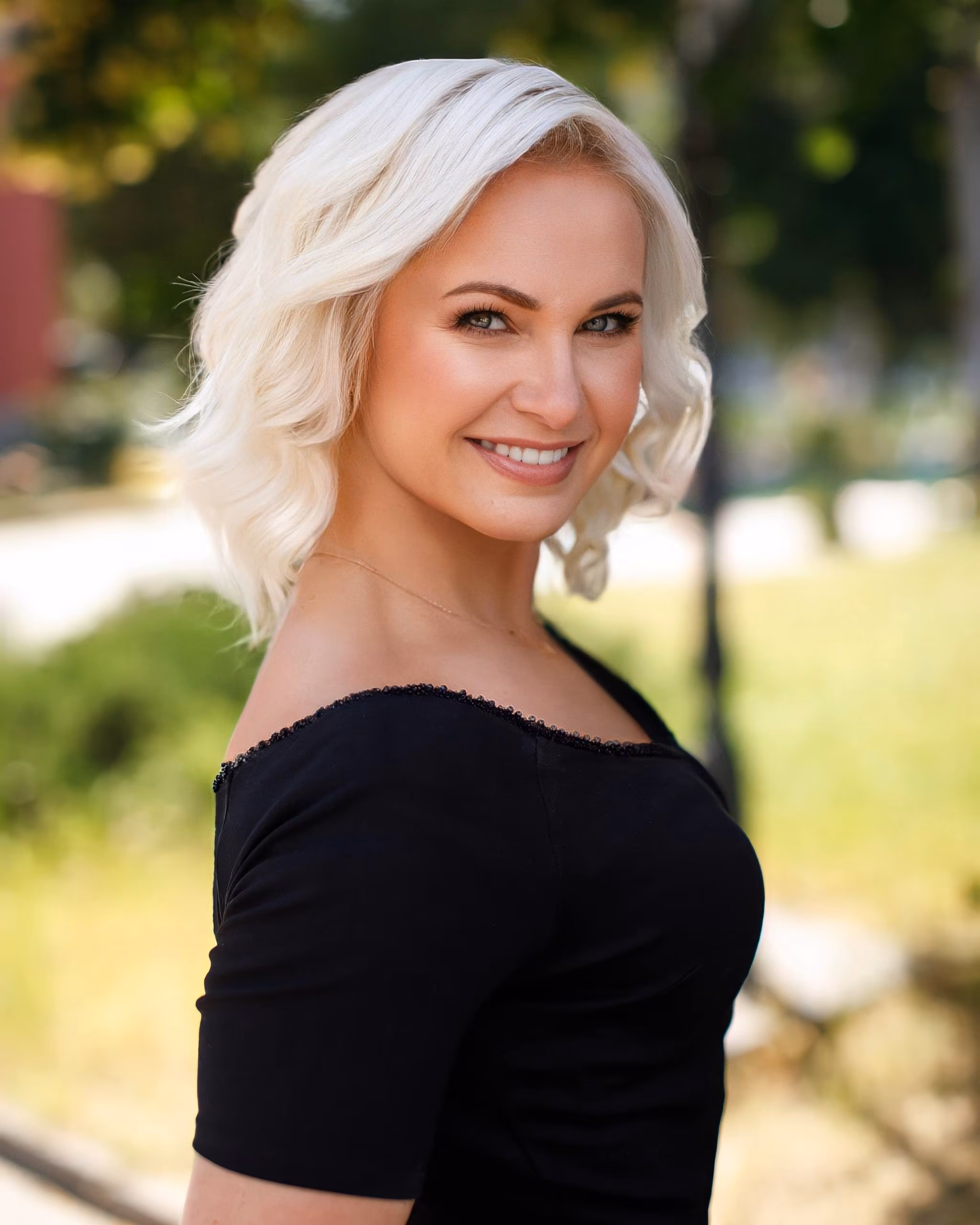 Sveta 49 Ukrainka Ukraine Je cherche un homme avec qui partager mes rêves