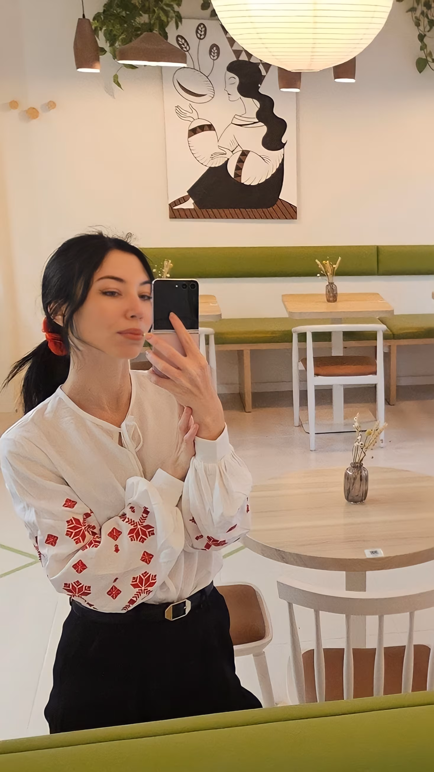 Yulia 30 Wrocław  Poland Je cherche un homme aventurier