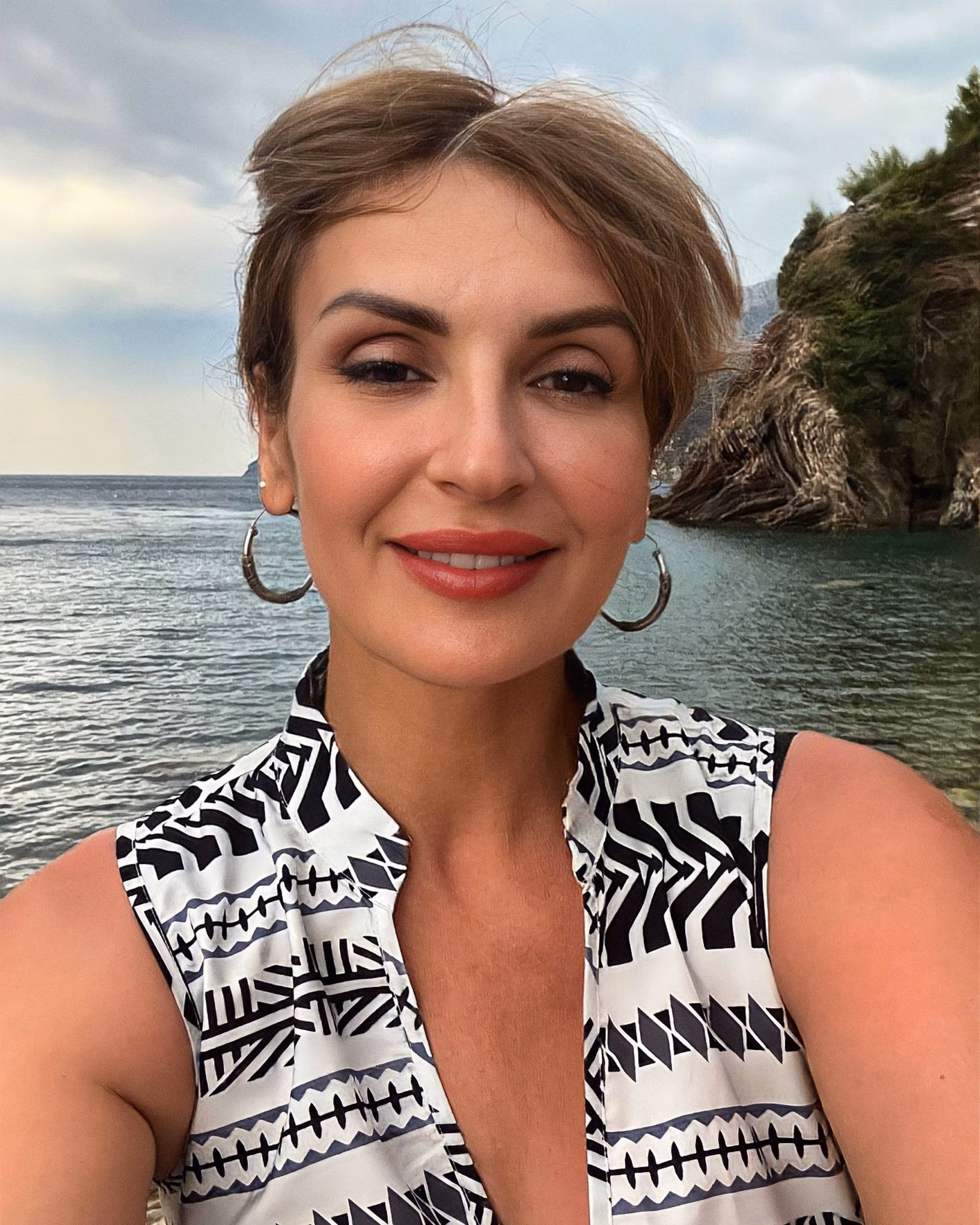 Olena 56 Chop Ukraine Je cherche un homme dont je serai fière