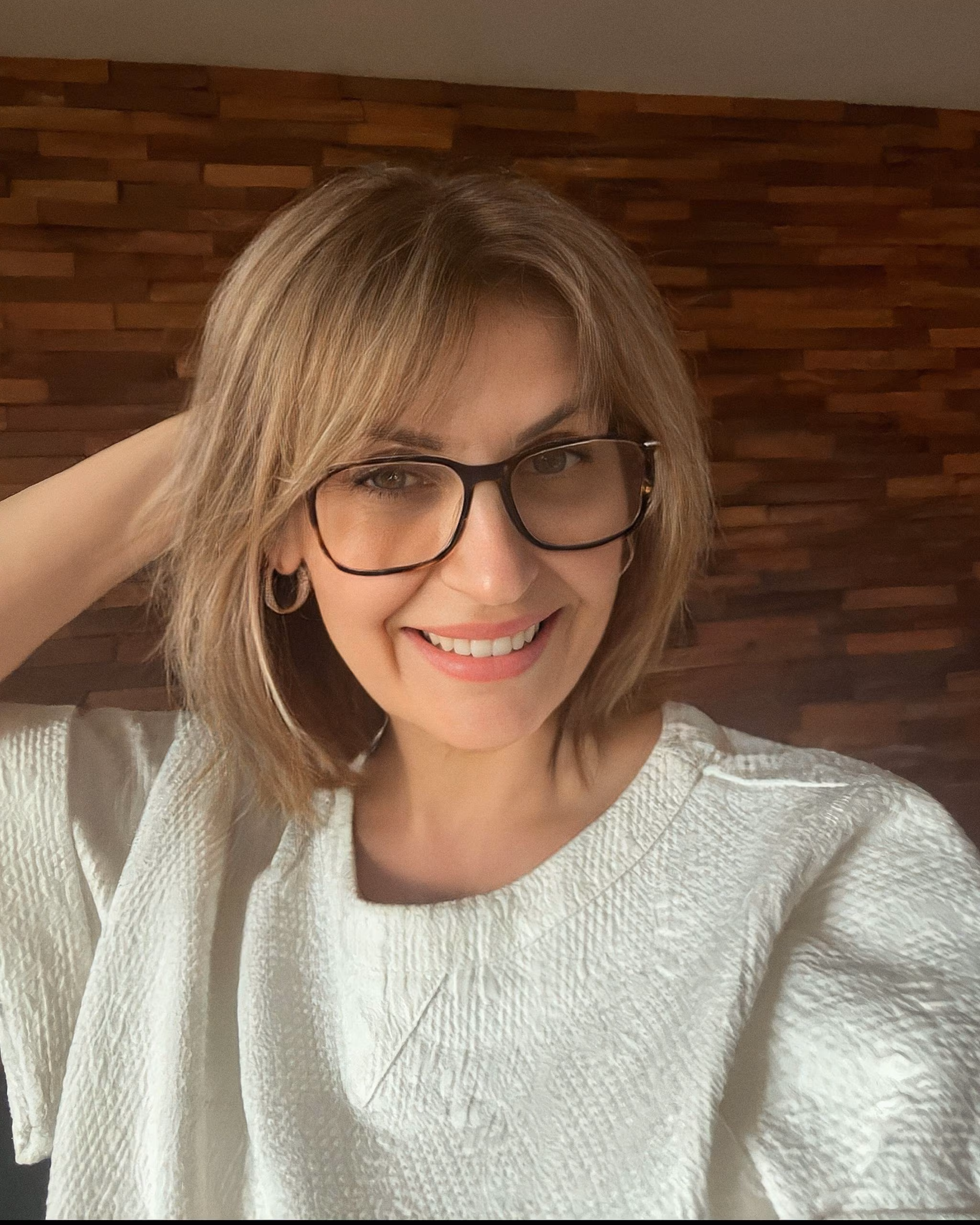 Olena 56 Chop Ukraine Je cherche un homme dont je serai fière