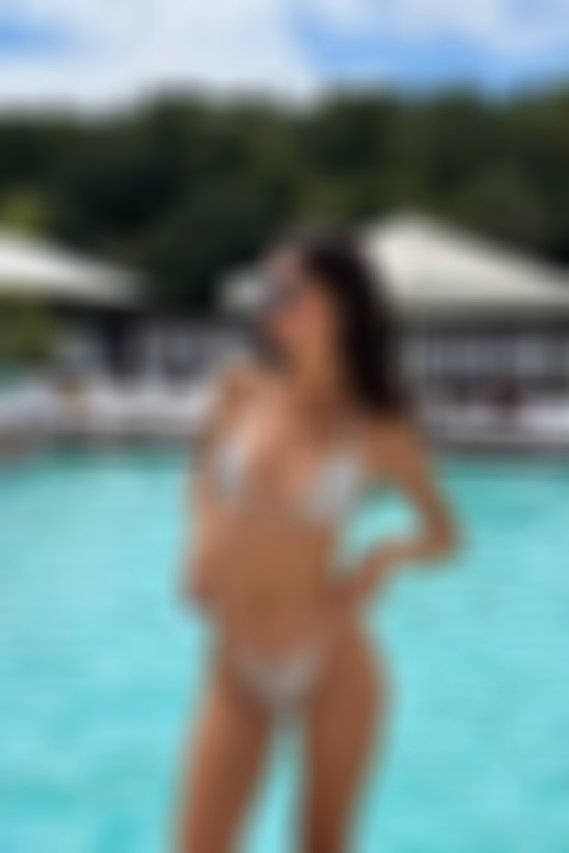 Anastasia 30 Budva Montenegro Je cherche un homme pour construire des rêves