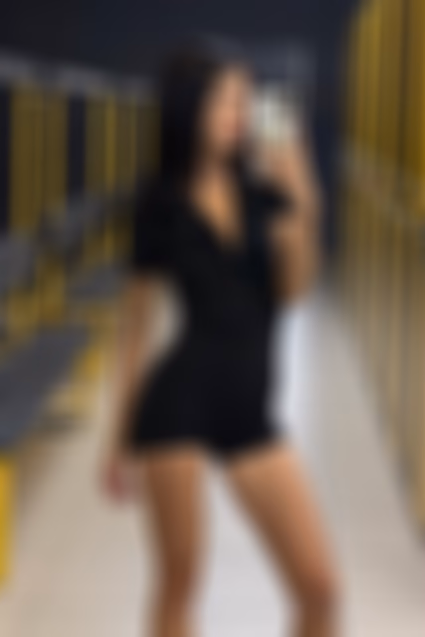 Anastasia 30 Budva Montenegro Je cherche un homme pour construire des rêves