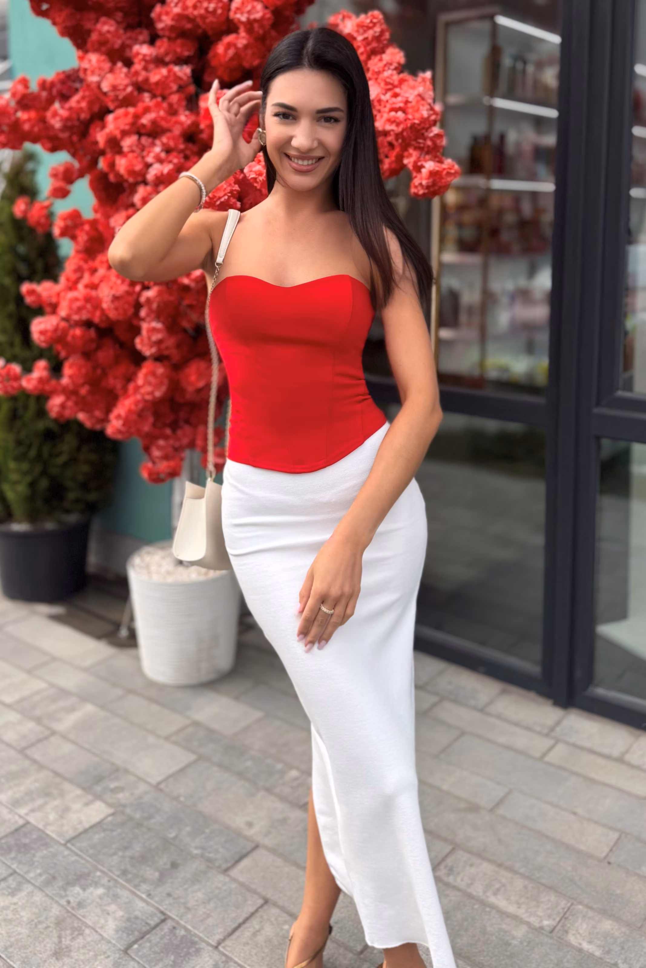 Anna 29 Kyiv  Ukraine Je cherche un homme pour le rire et la joie