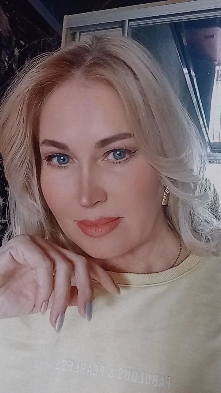 Victoria 52 Kropyvnytskyi Ukraine Je cherche un homme pour me sentir aimée