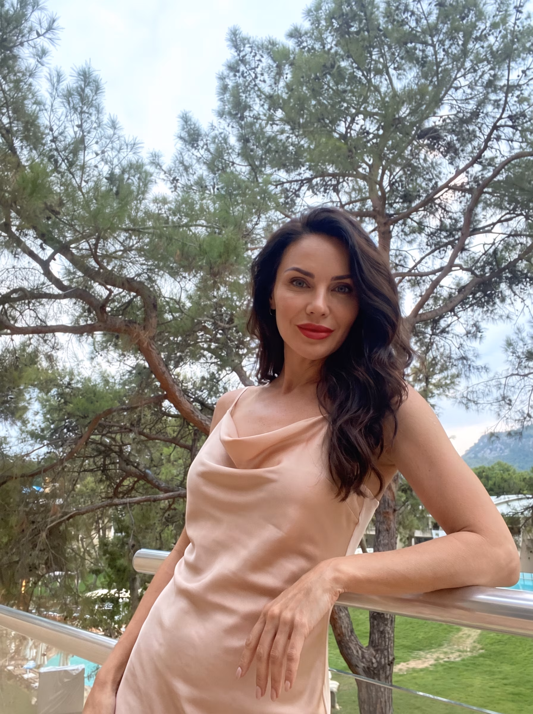 Inna 38 Kharkiv Ukraine Je cherche un homme pour partager des passions