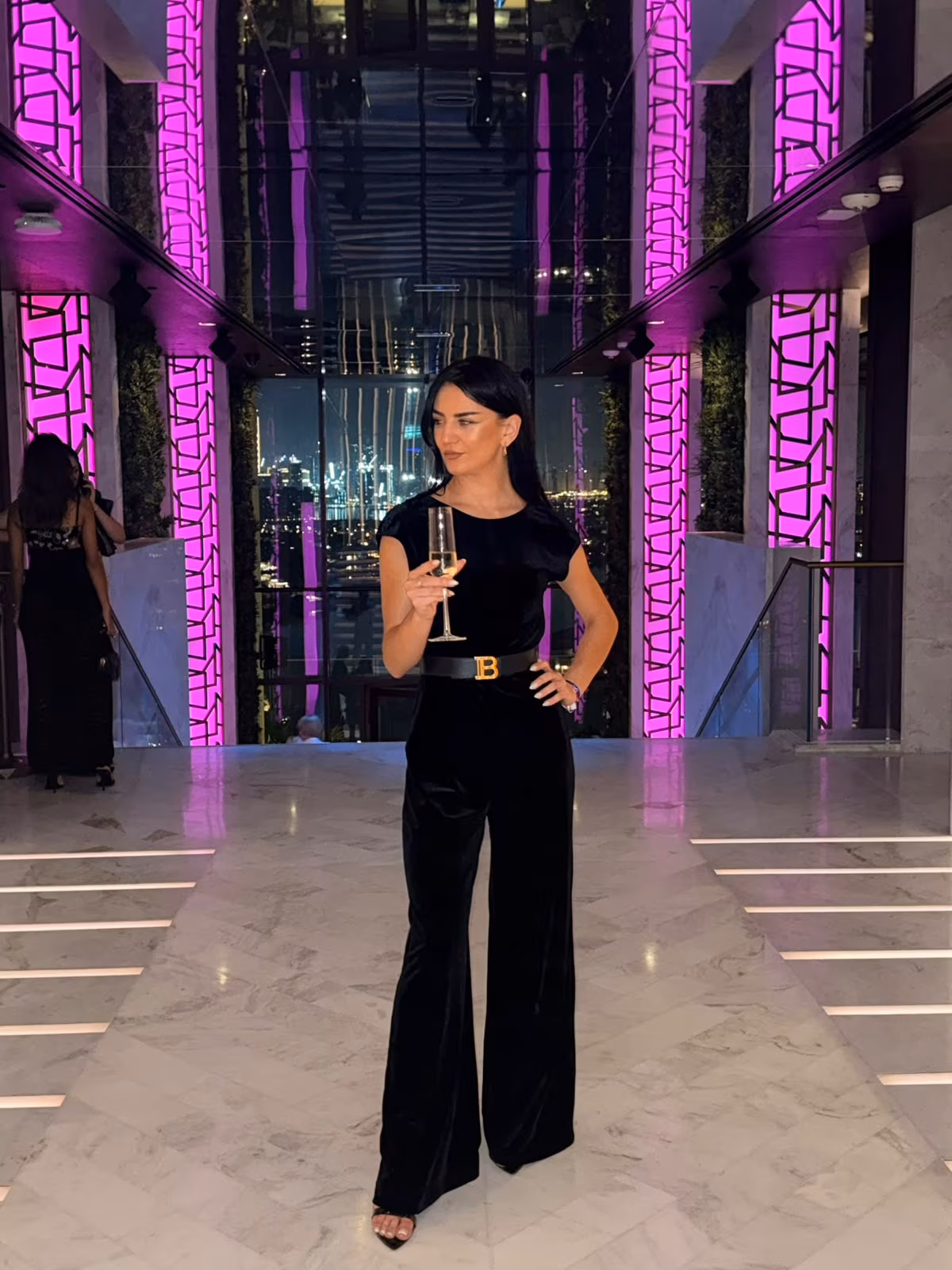 Maria 32 Dubai United Arab Emirates Je cherche un homme pour profiter de la vie