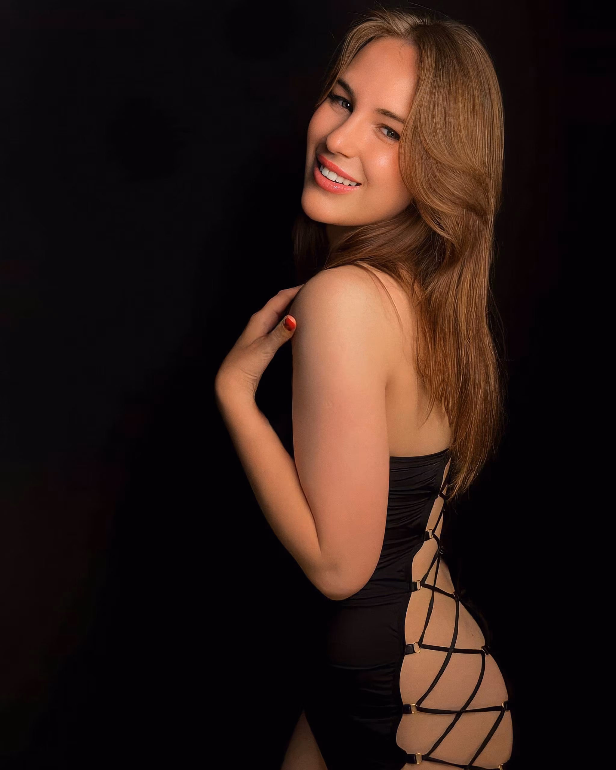 Mariia 35 Munchen Germany Je cherche un homme pour trouver le bonheur