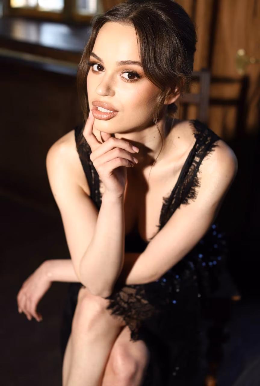 Anastasiia 21 Kyiv Ukraine Je cherche un homme pour un amour infini