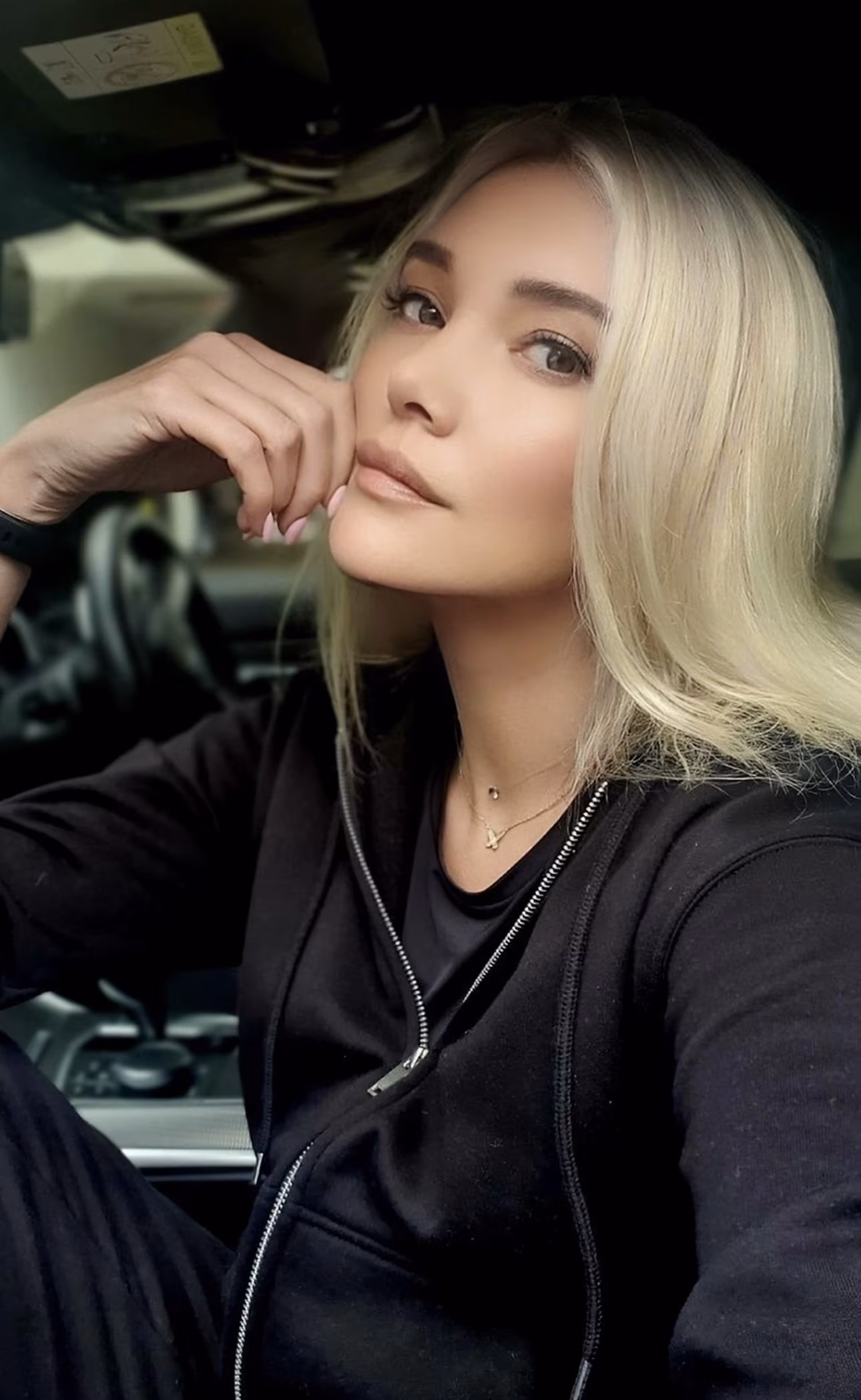 Yuliia 47 Berlin Germany Je cherche un homme pour une relation sérieuse