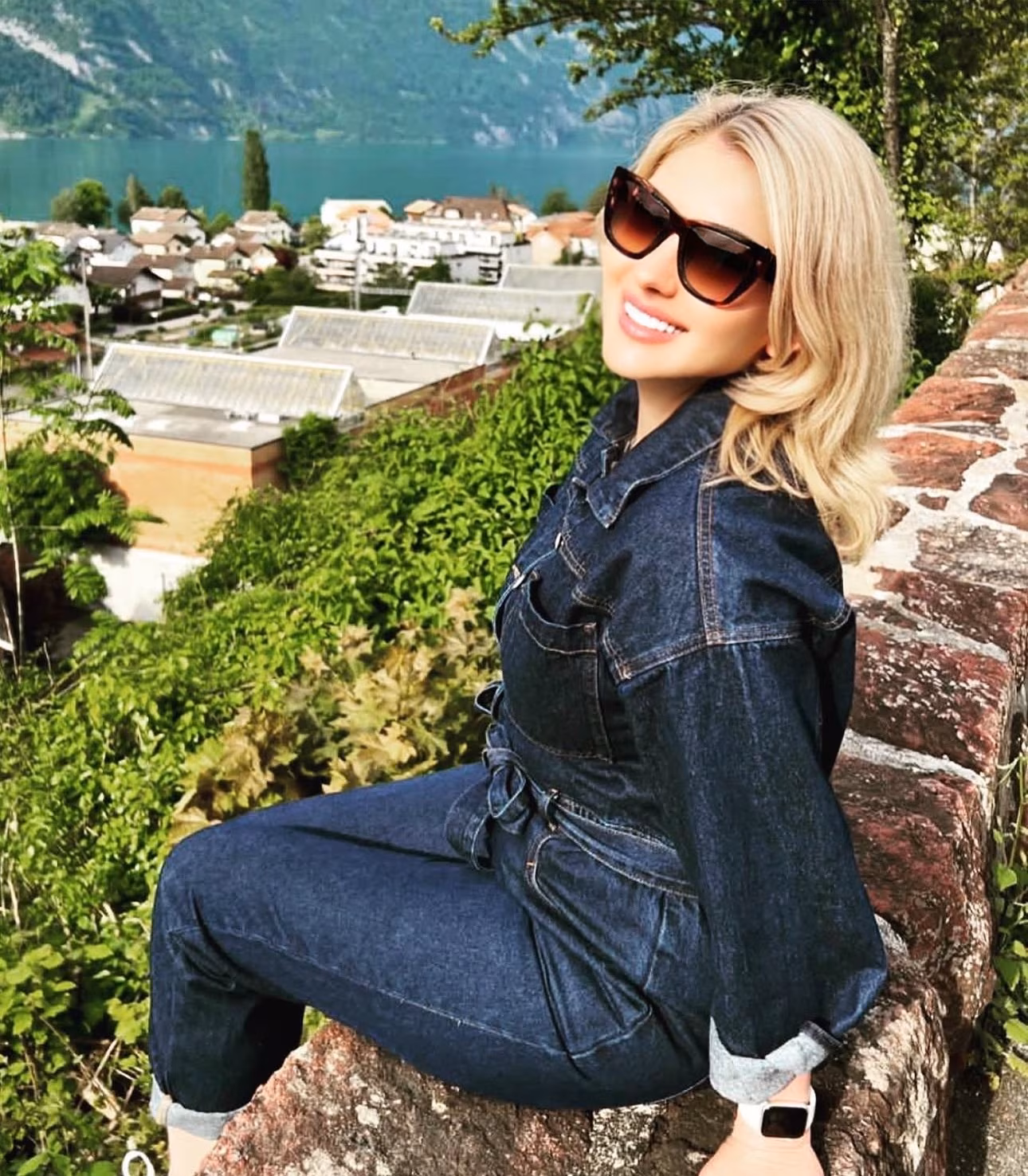 Nadiia 46 Richterswil Switzerland Je cherche un homme pour un partenariat amoureux