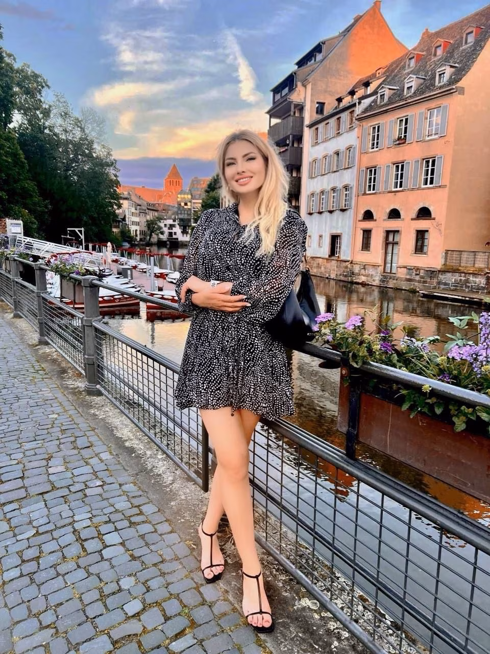 Nadiia 46 Richterswil Switzerland Je cherche un homme pour un partenariat amoureux